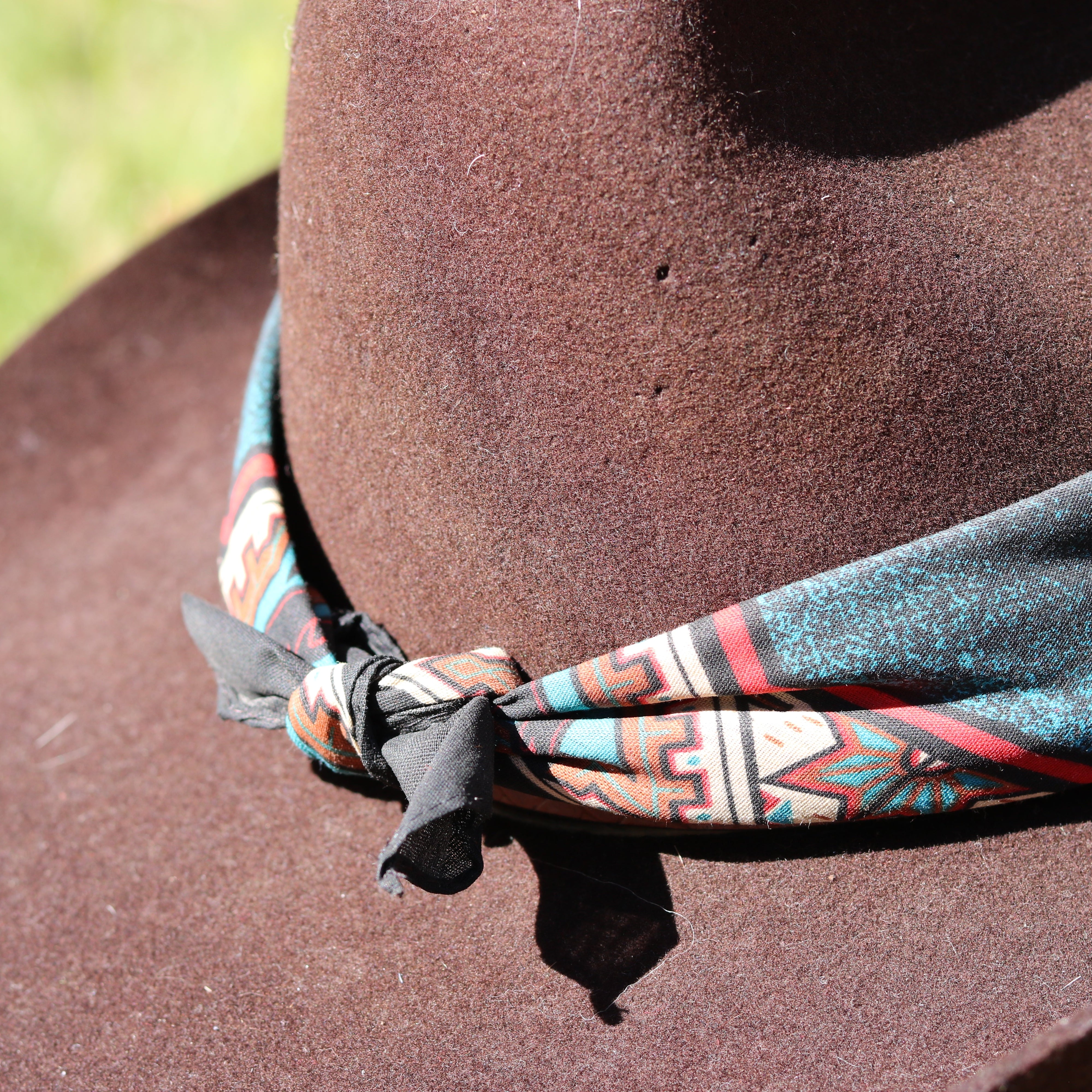Stetson Pony Express Cowboy Hat – Brown Felt – Size 7 1/4 – Custom “Last Warrior” Bandana Hatband