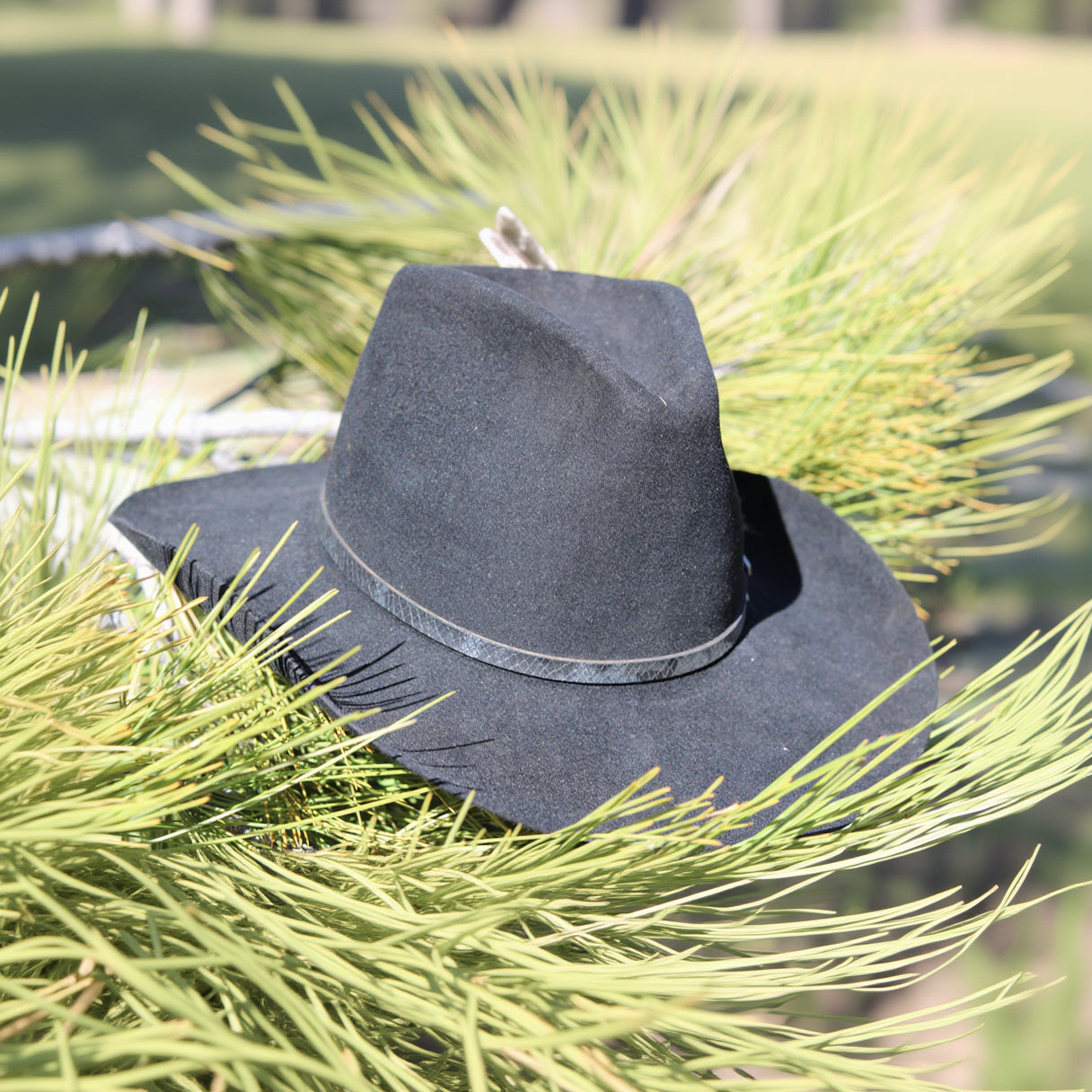 Vintage John B. Stetson 4X Beaver Cowboy Hat – Black Felt – Size 7 1/8 Long Oval – Made in USA