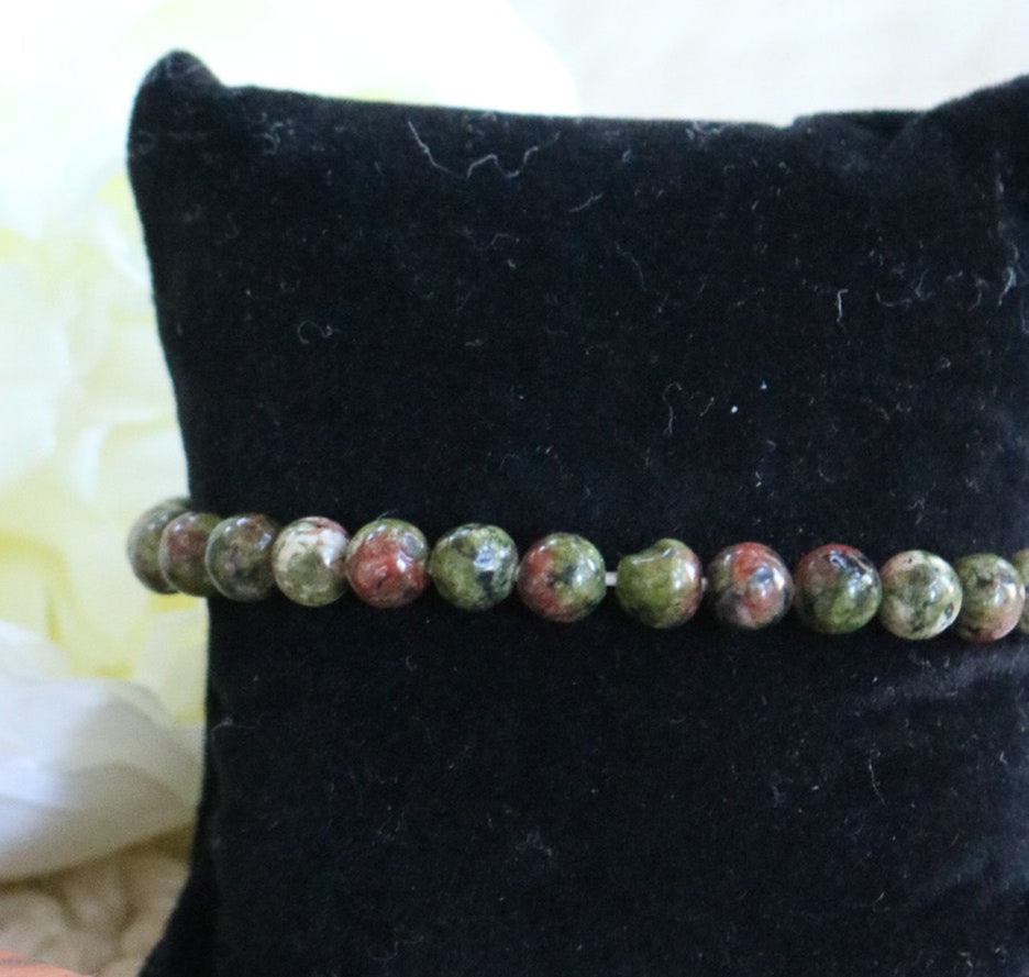 Small Dragon Blood Jasper Beaded Stretchy Bracelet