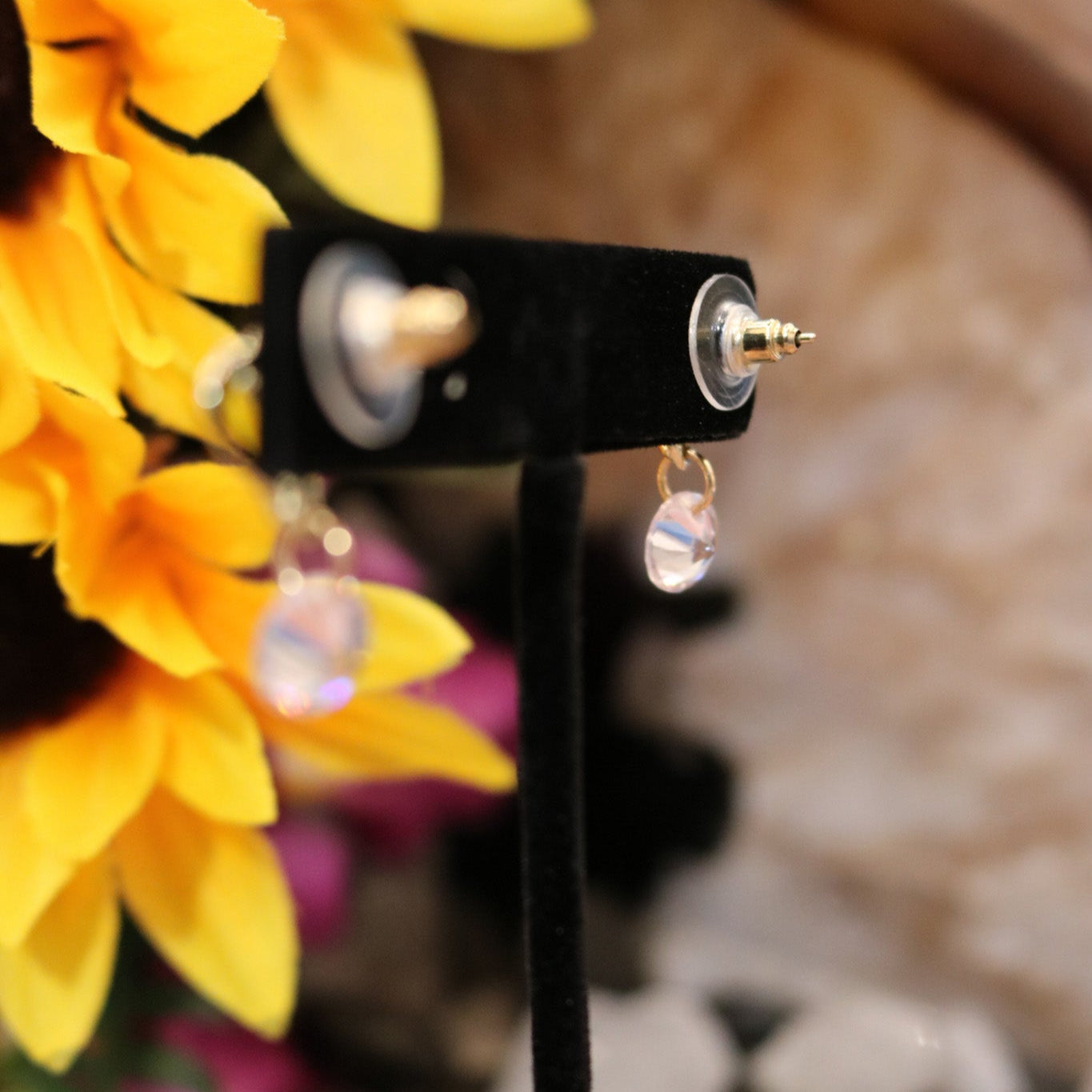 Exquisite Stud Heart Earrings Featuring Stunning Dangle Rhinestone