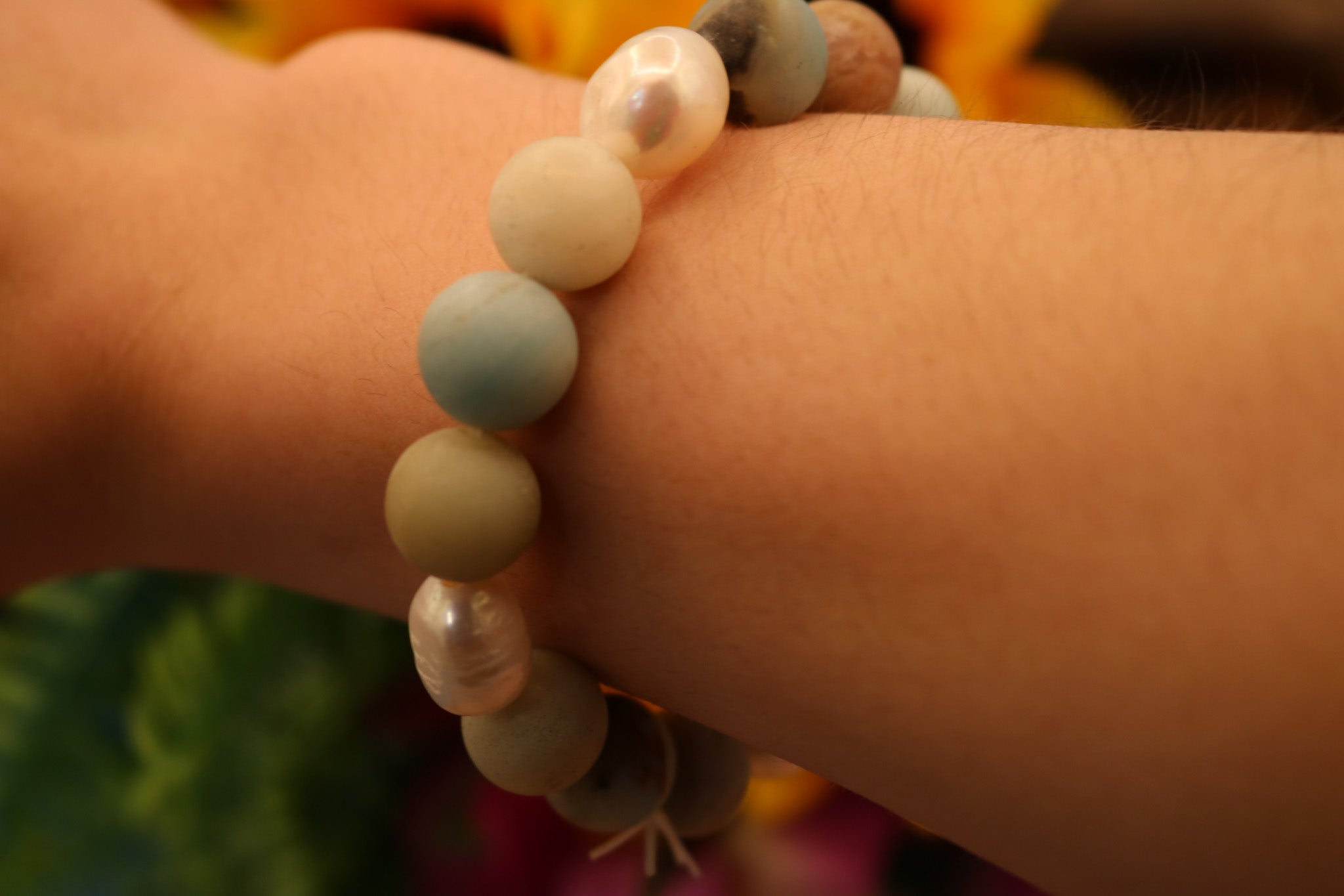 Elegant Amazonite and Pearl Stretch Bracelet