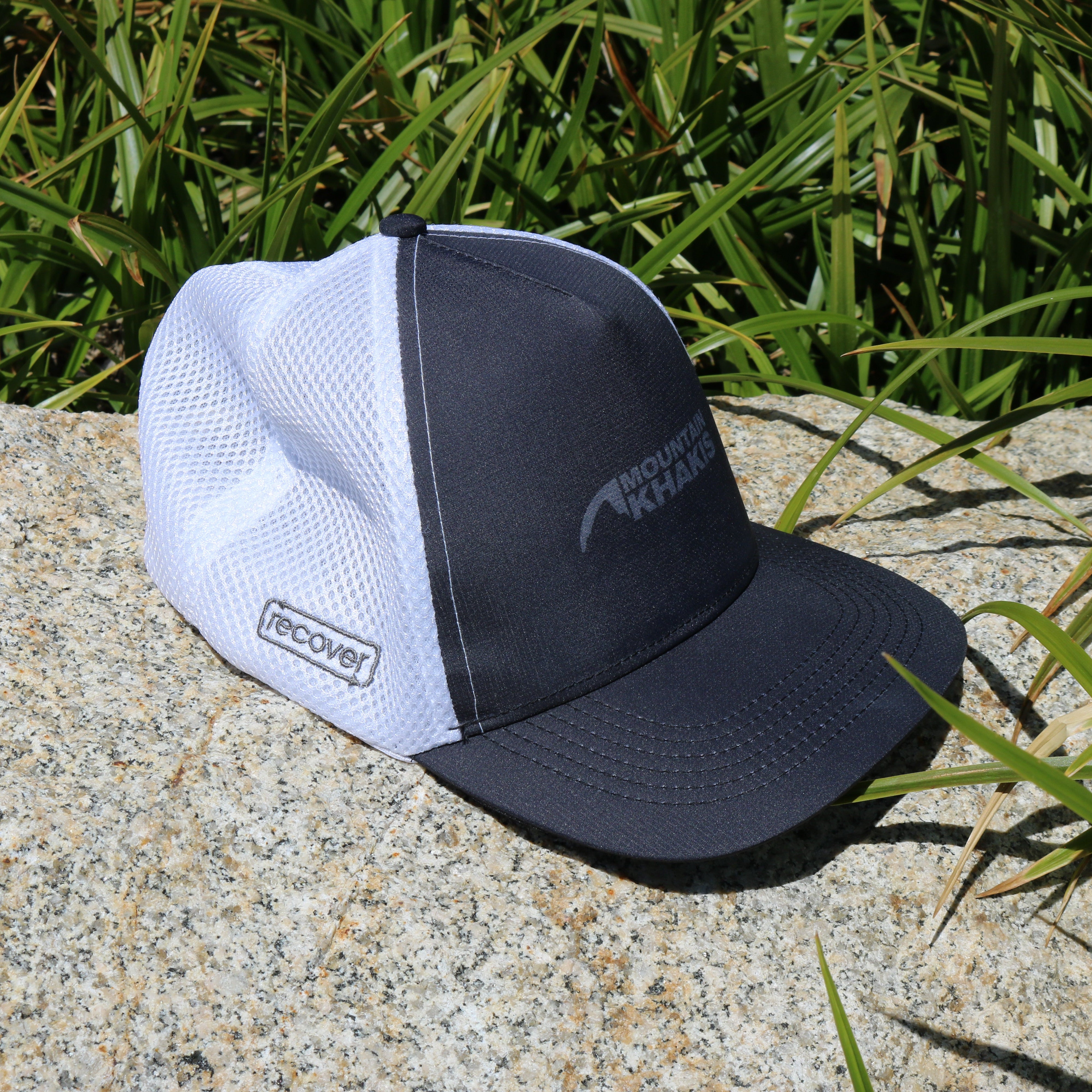 Mountain Khakis Trucker Hat – NEW – Adjustable Snapback – Black/White Mesh Outdoor Cap