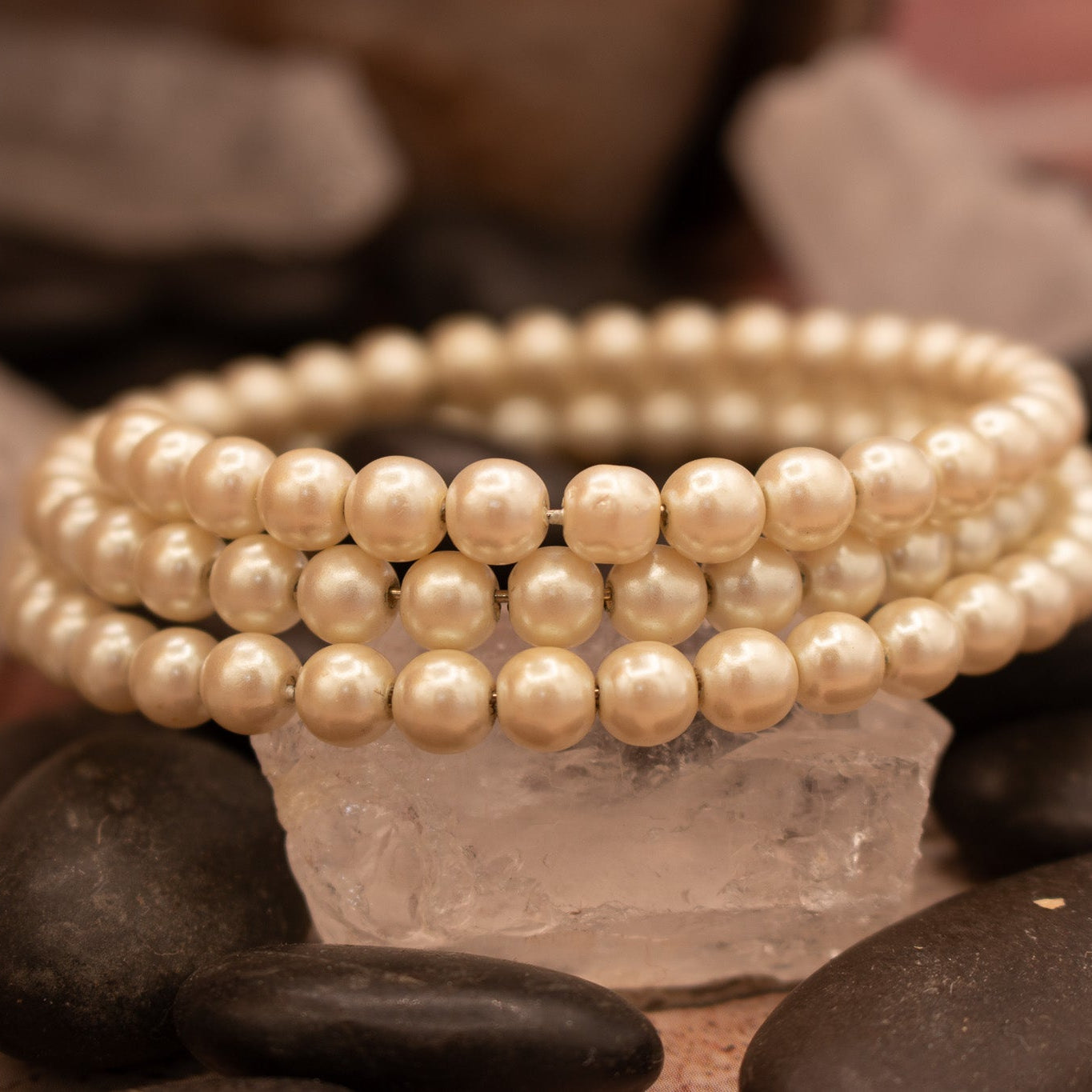Faux Pearl Wired Wrap Necklace
