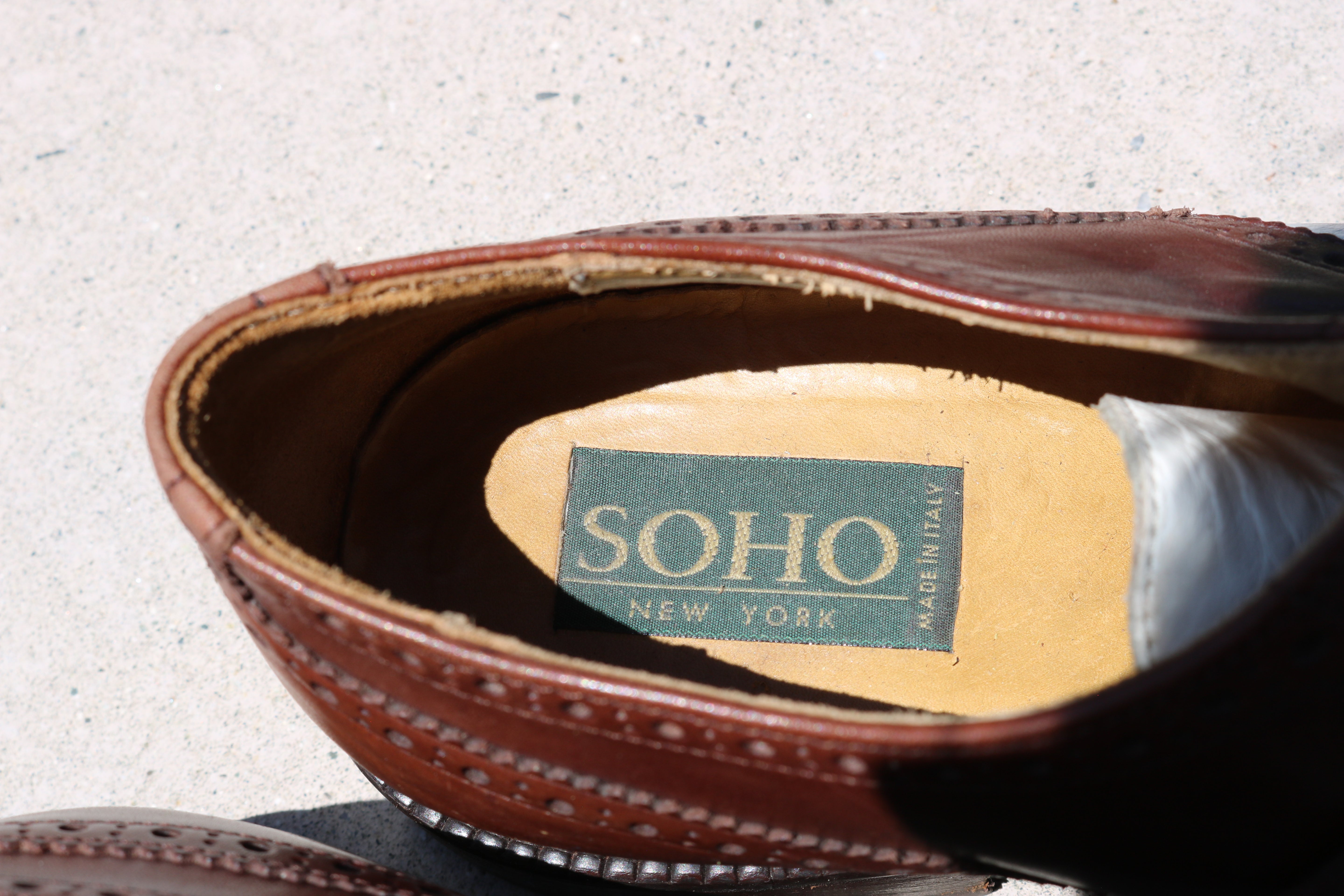 Soho New York Brown White Wingtip Dress Shoes – Made in Italy Leather Sole Men’s Size 9.5