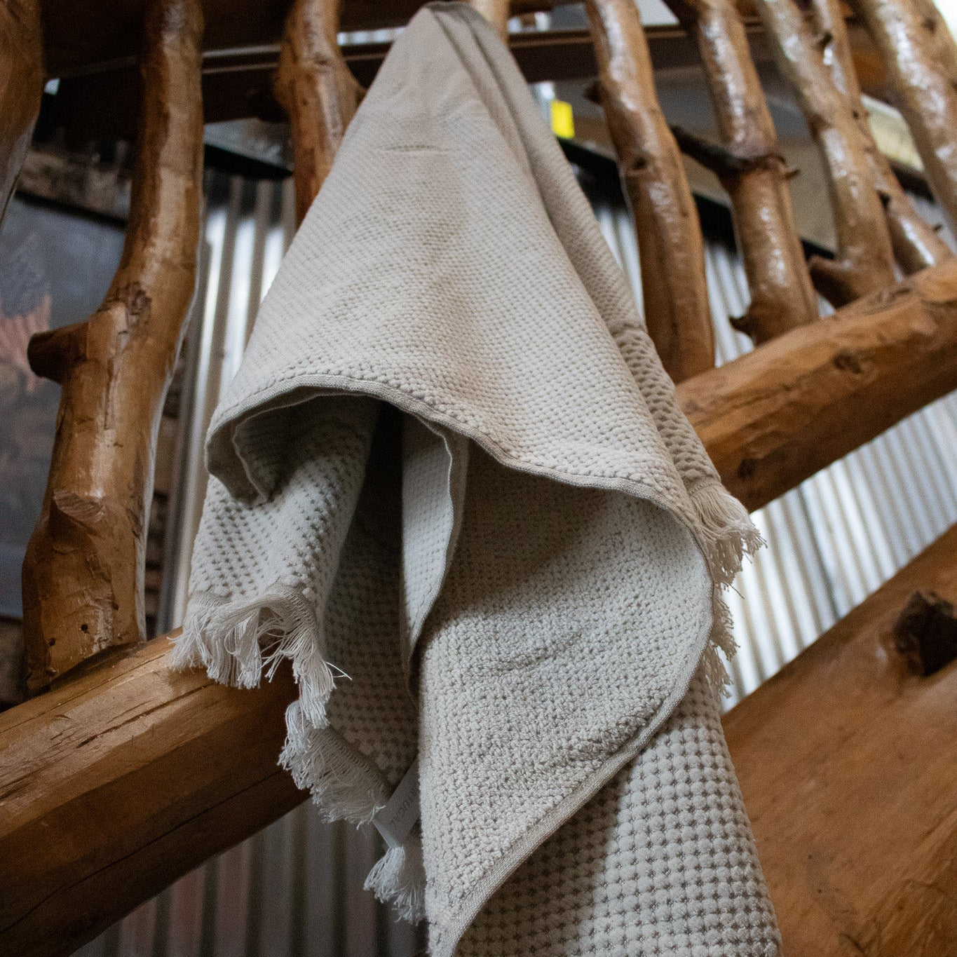 Mundu Beige Bath Towel Set