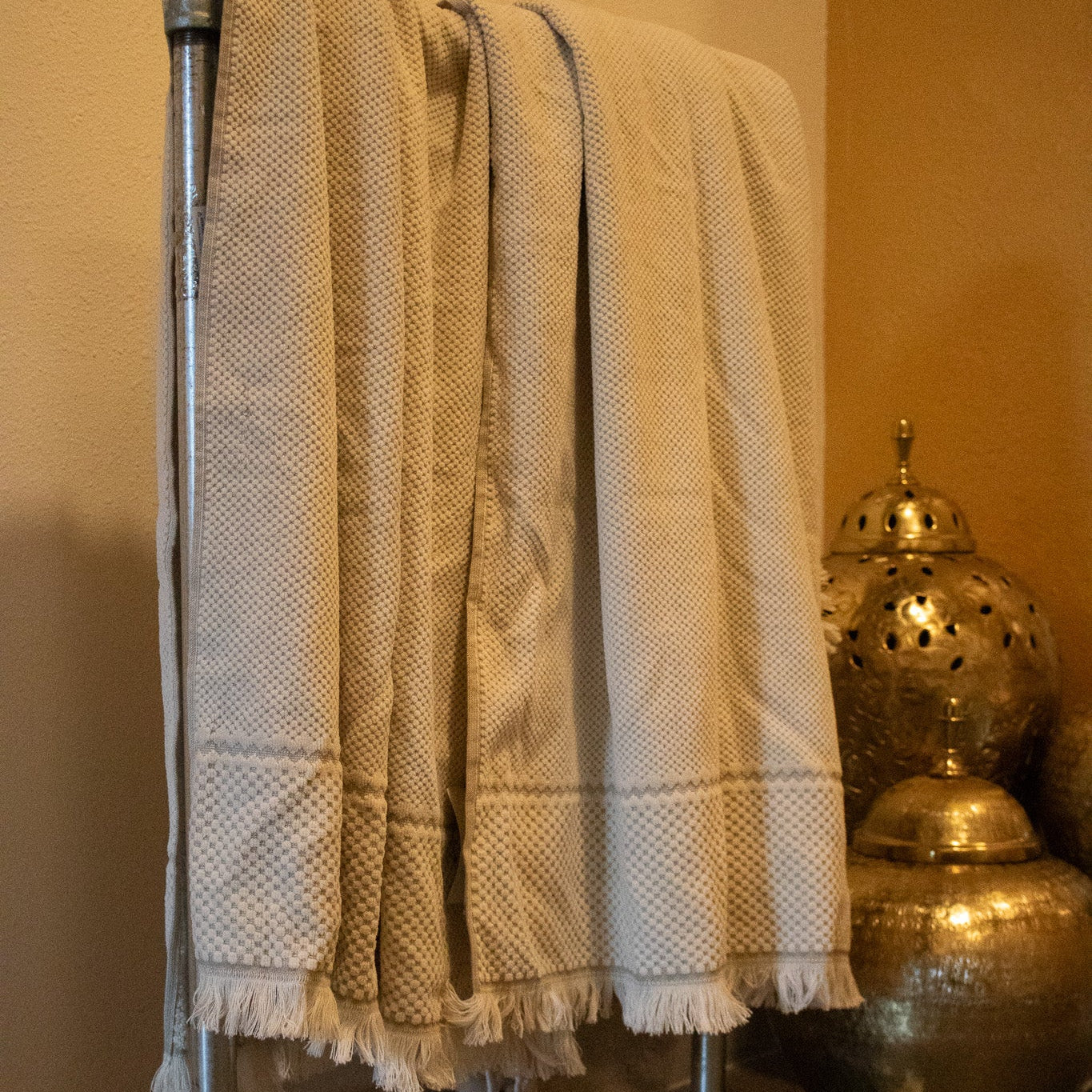 Mundu Beige Bath Towel Set