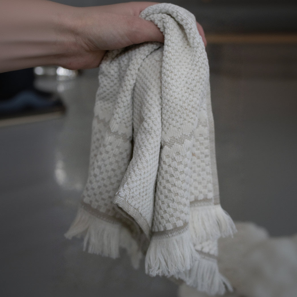 Mundu Set of 2 Beige Guest Towel