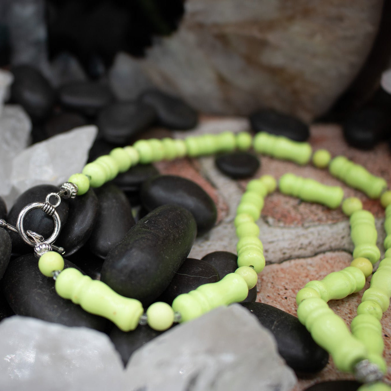 Lime Green Color Citron Magnesite Necklace
