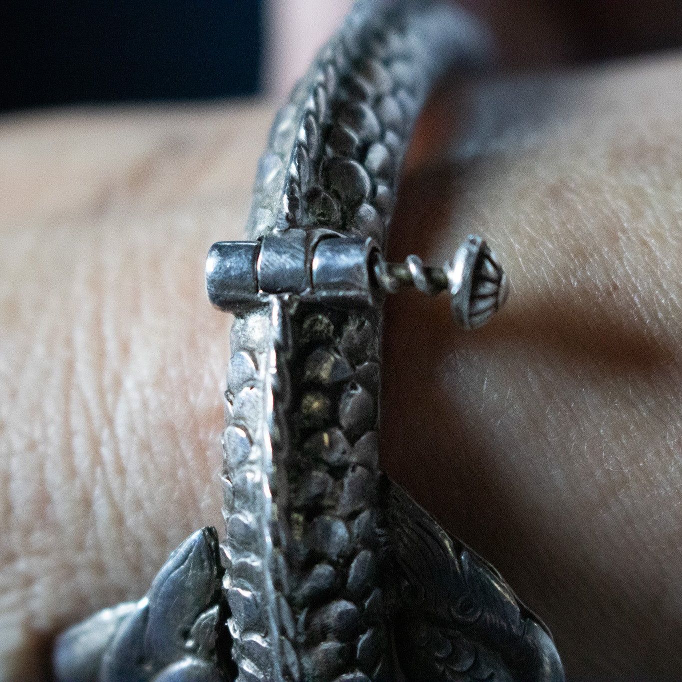 1980's Sterling Silver Tabet Dragon Bracelet