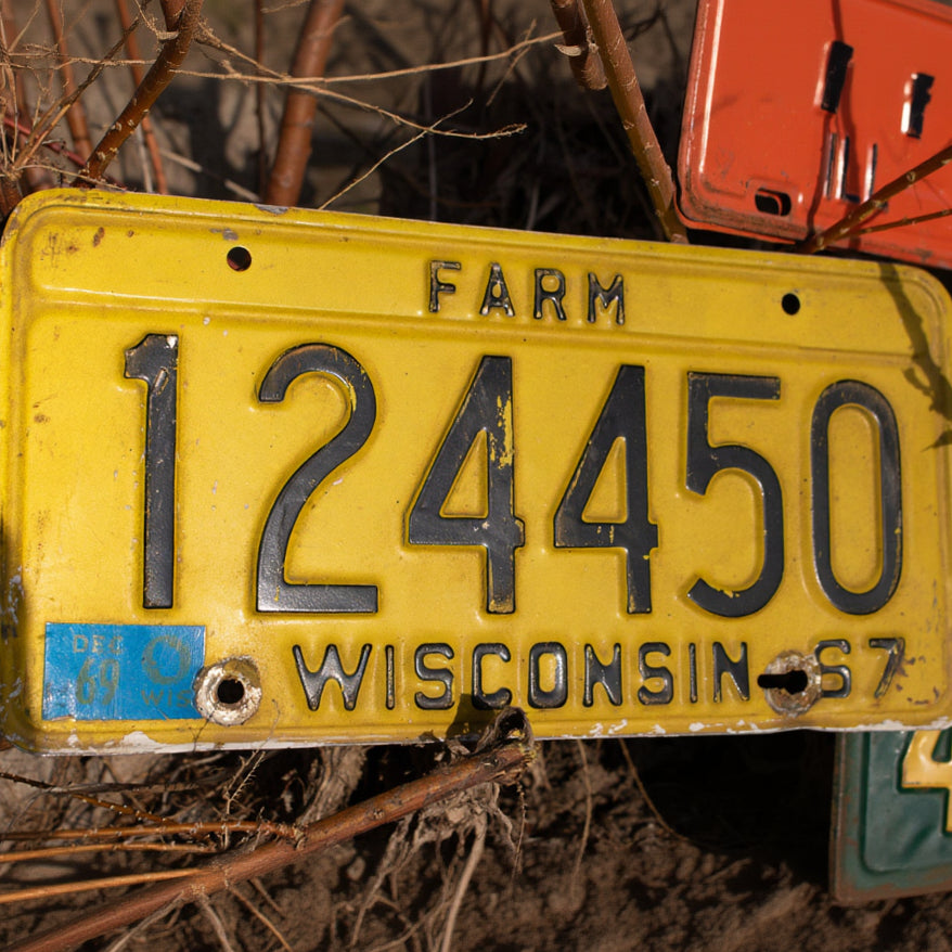 Wisconsin Farm 67 License Plate