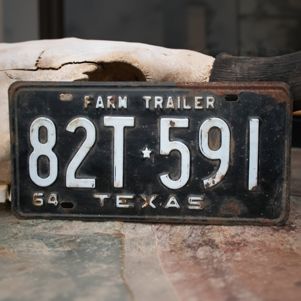 Farm trailer 64' Texas License Plate