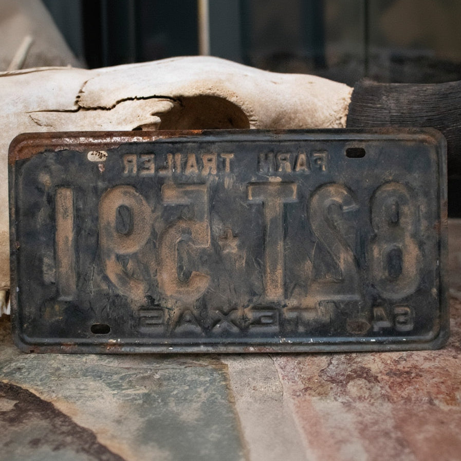 Farm trailer 64' Texas License Plate