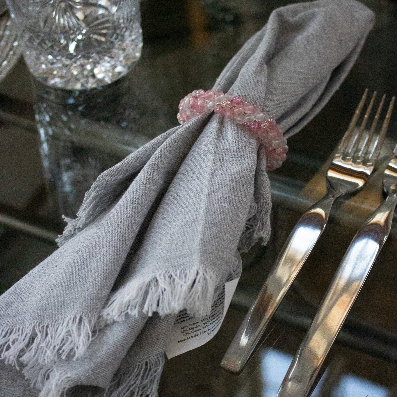 Tahari Home Set of 8 Napkin Rings