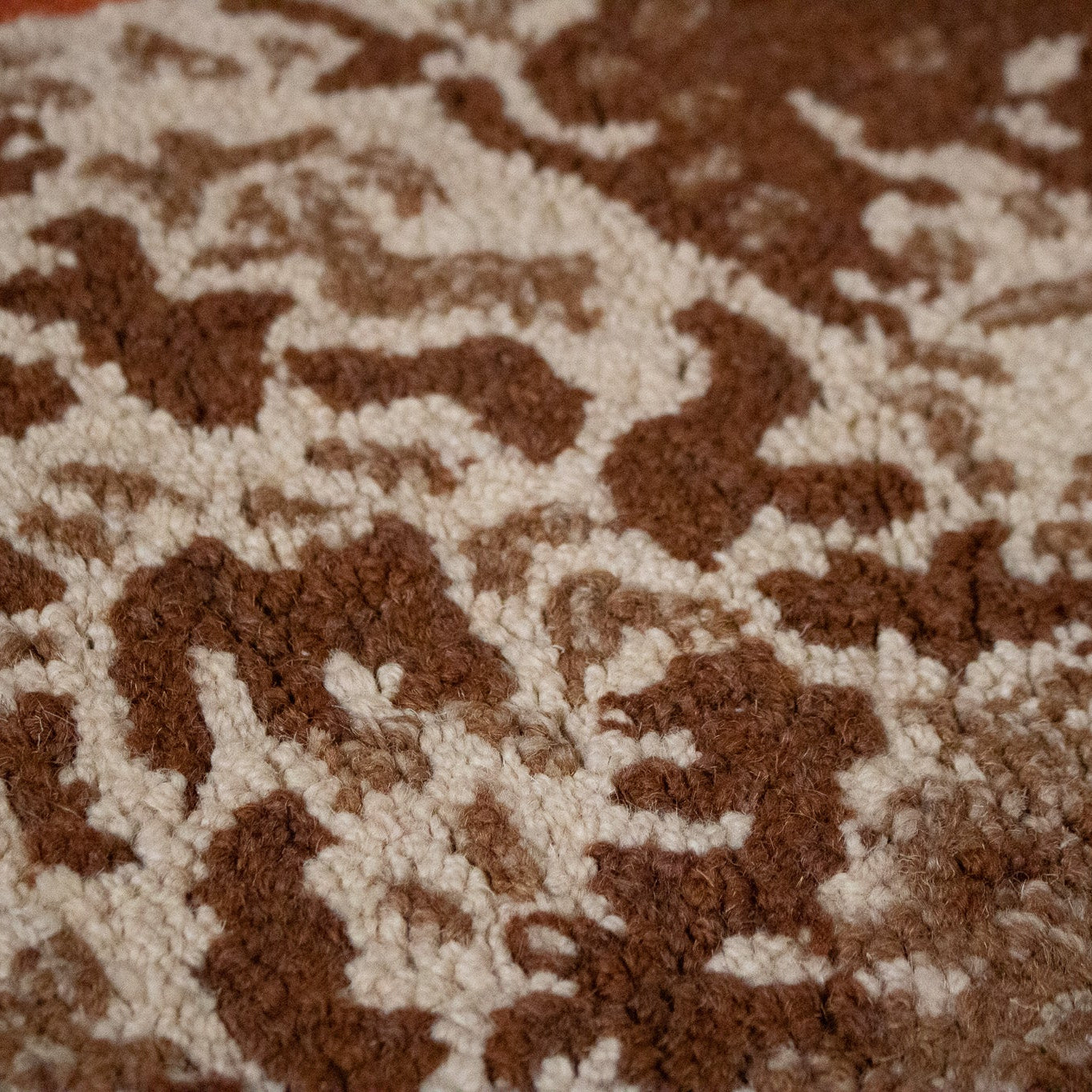 Chandler 4 Corners Longhorn Wool Rug – Handcrafted Hooked Design for Rustic Homes.