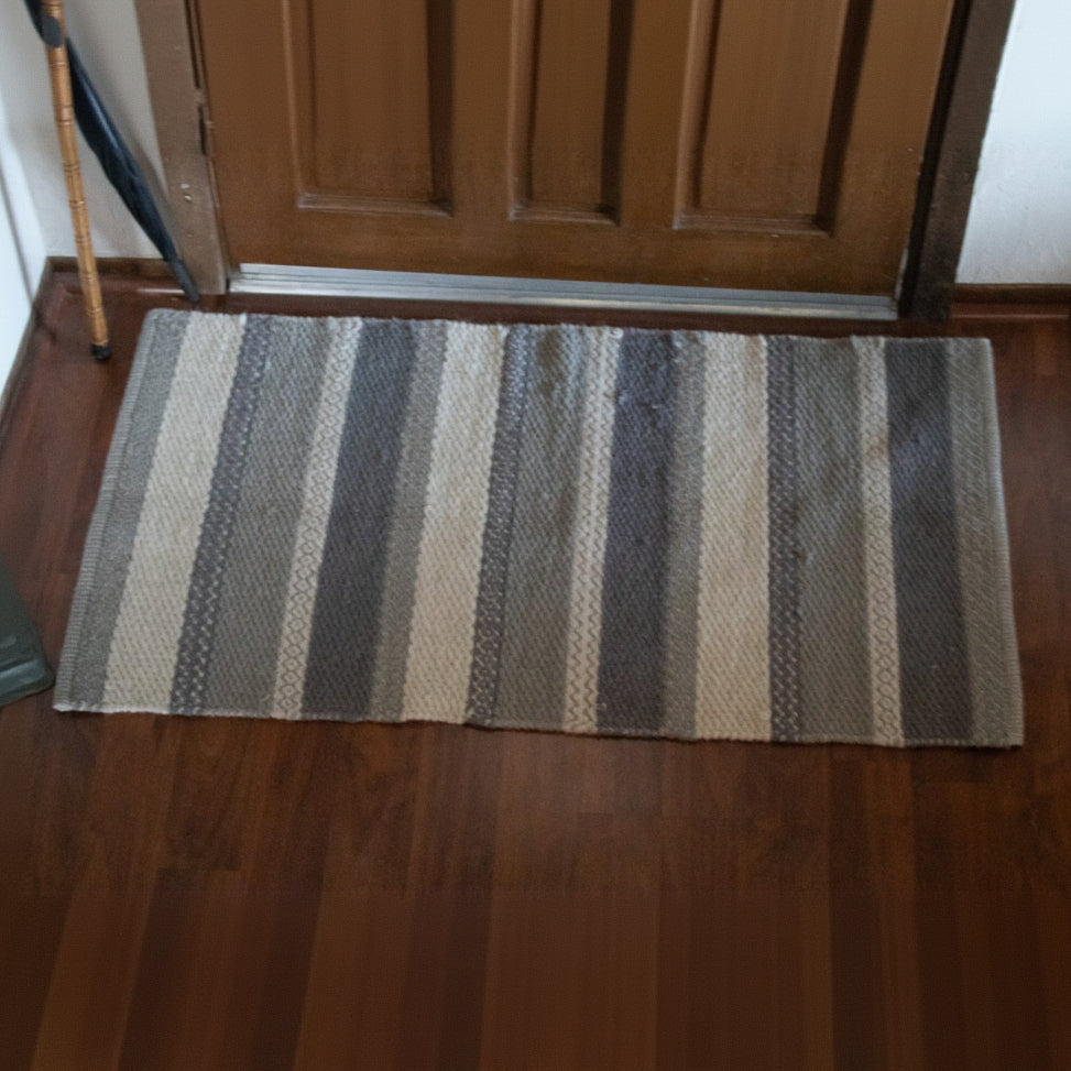Care & Fair White Wool Rug – Handwoven in India with Artisan Craftsmanship