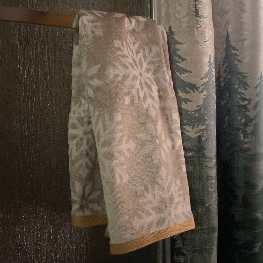 Winter Dreams Elegant Set of 2 Silver Hand Towels with Snowflakes