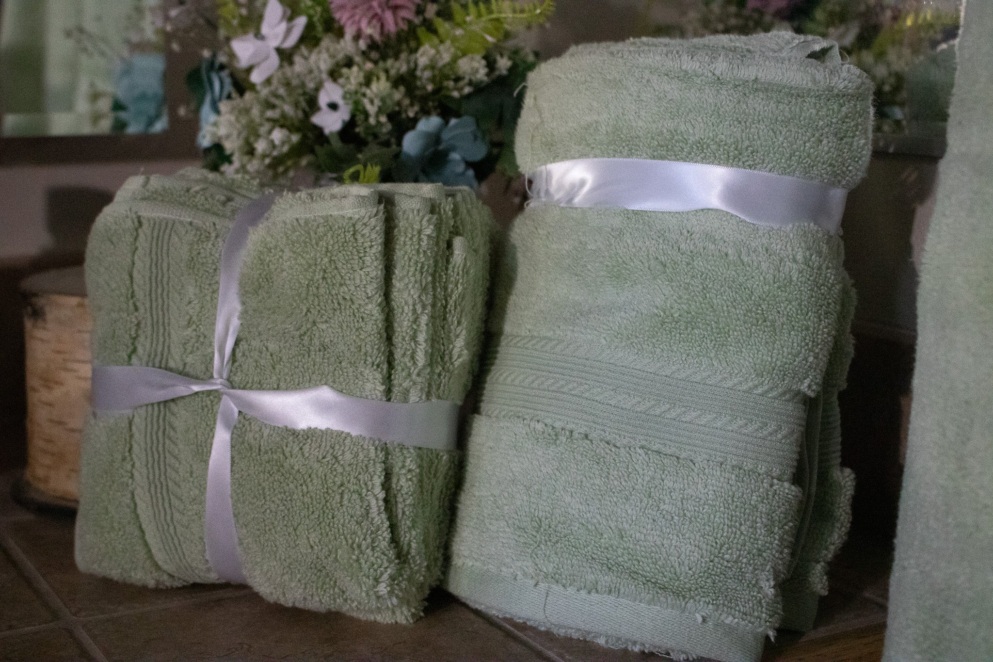 Joie Home Premium Set of 2 Soft 100% Cotton Hand Towels in Seafoam Green