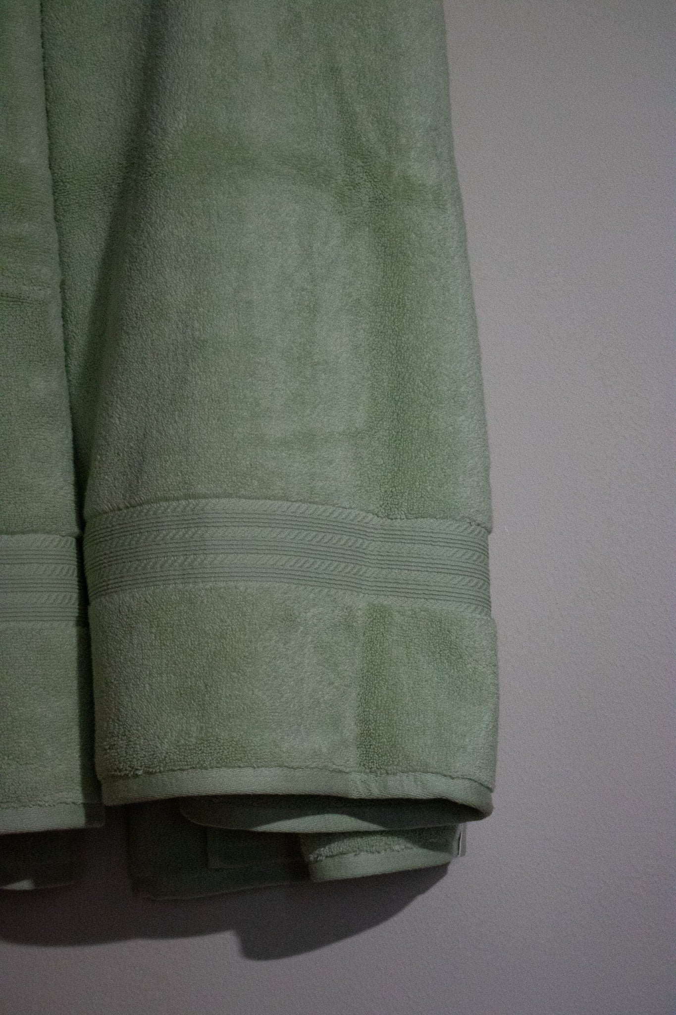 Joie Home Seafoam Green Bath Towel 100% Cotton