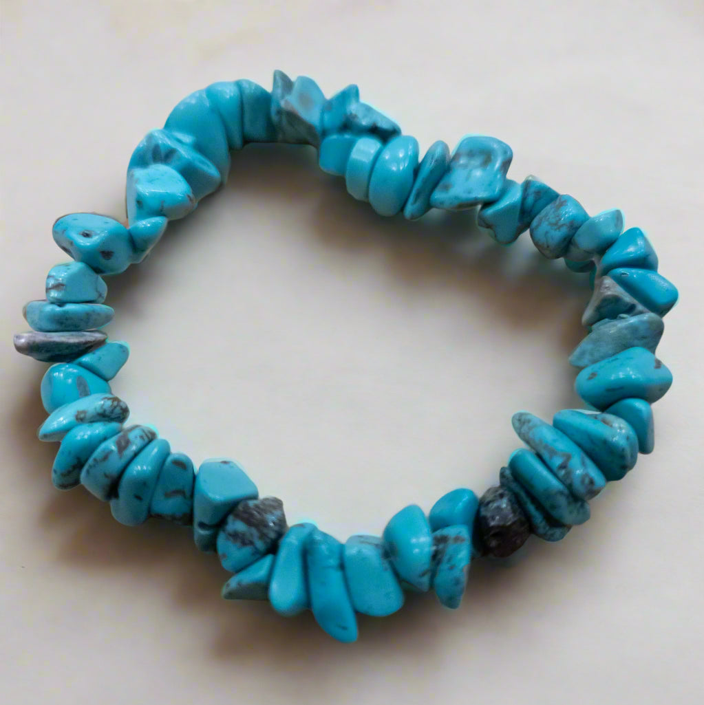 Turquoise Dyed Howlite Stone Beaded Stretchy Bracelet