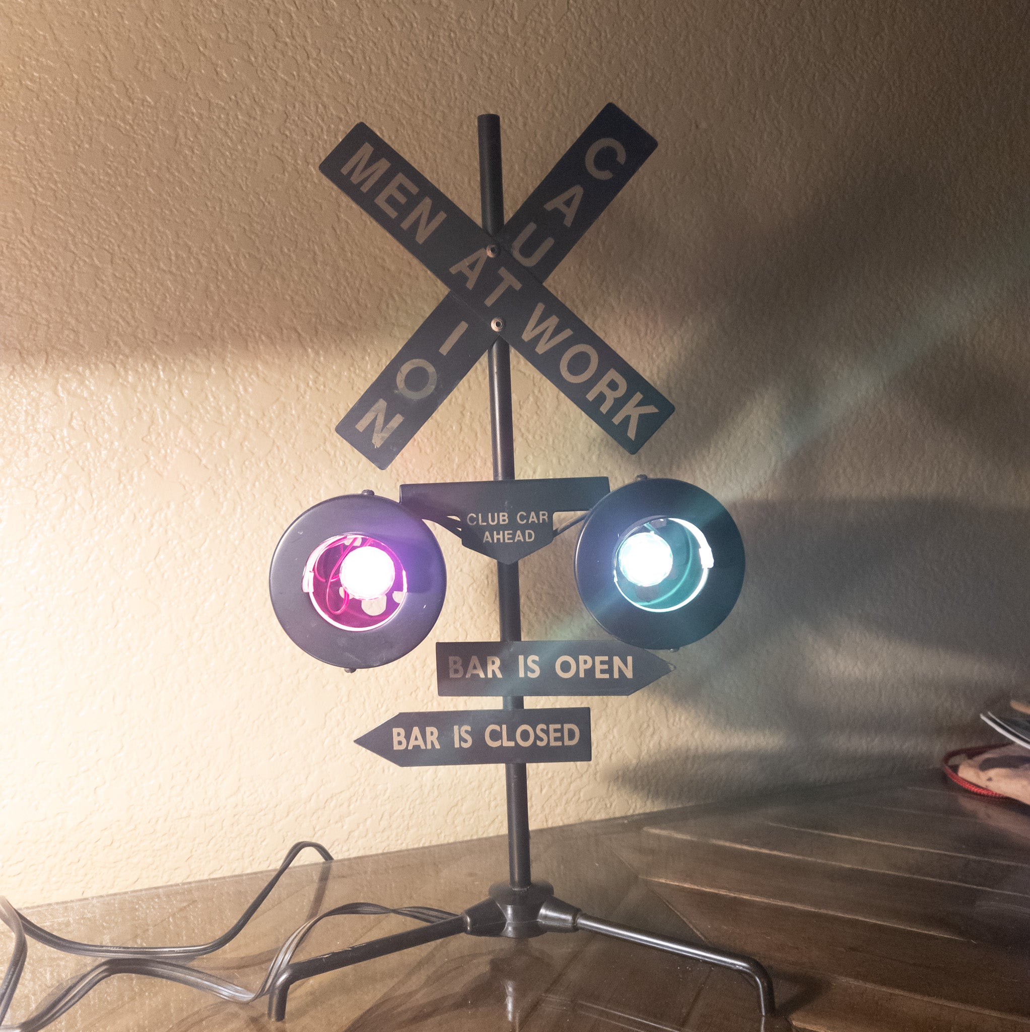 Vintage "Caution Men at Work Bar is Open/Closed" Red and Green Lights