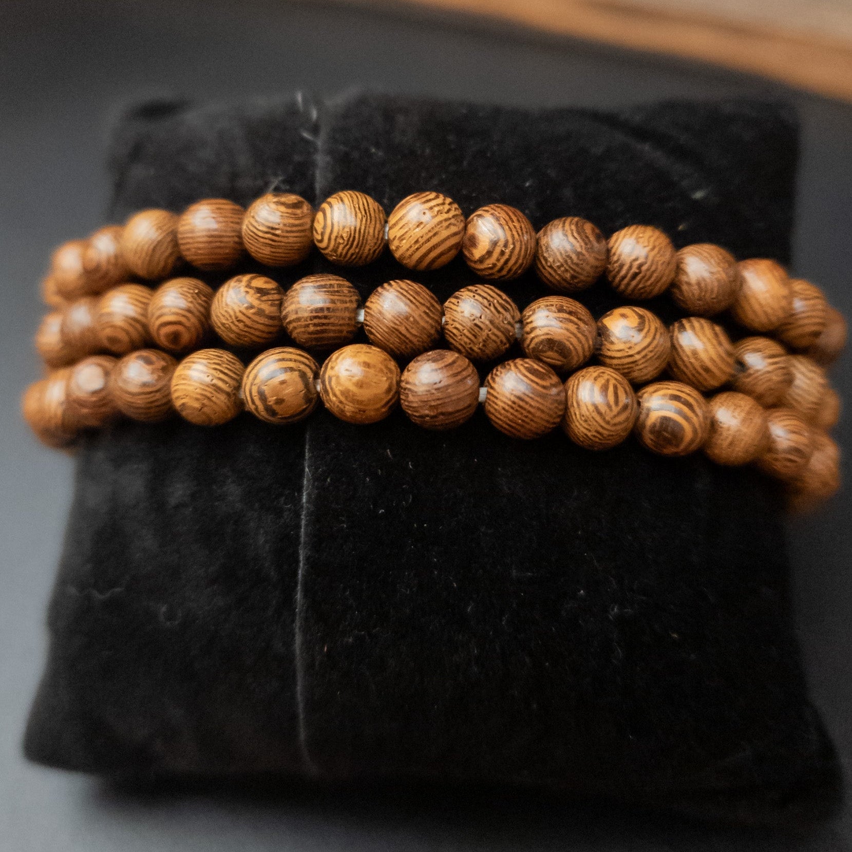 Vibrant Unique Wood, Howlite, And Hematite Beaded Stretch Bracelet