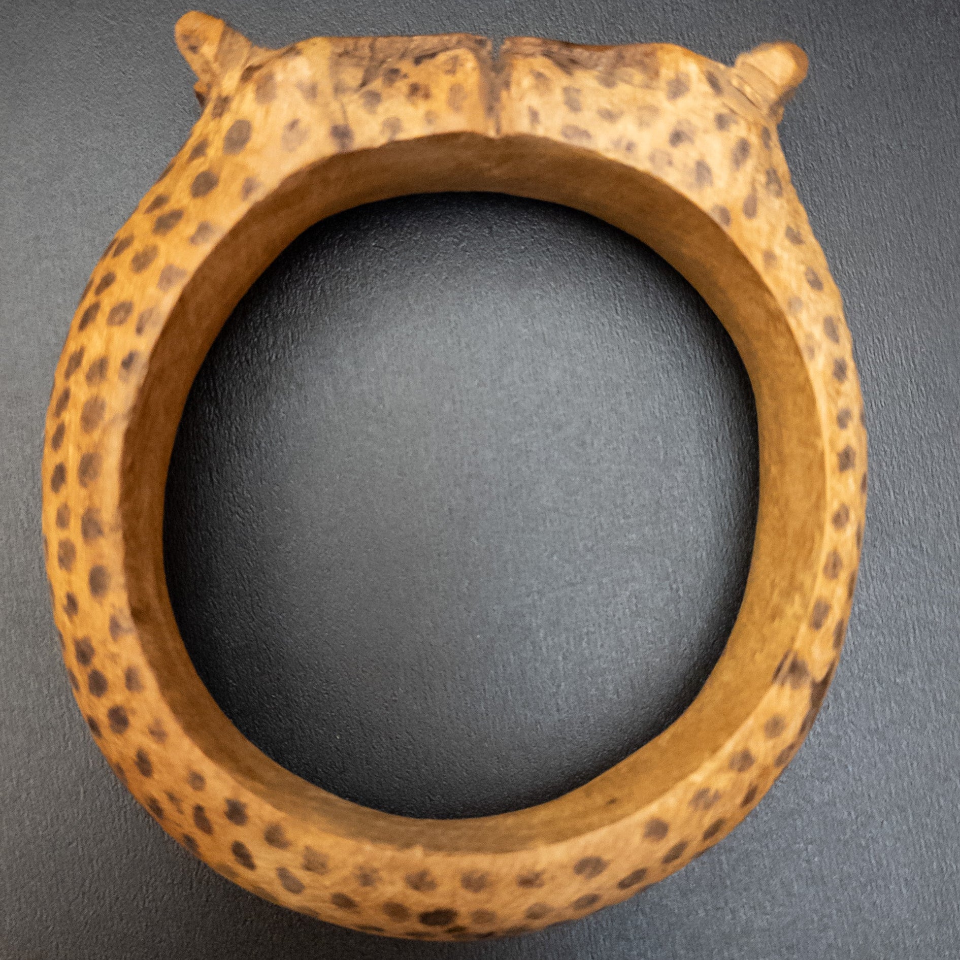 Carved Wood Cheetah Bangle Bracelet Vintage Safari Animal Tribal Art