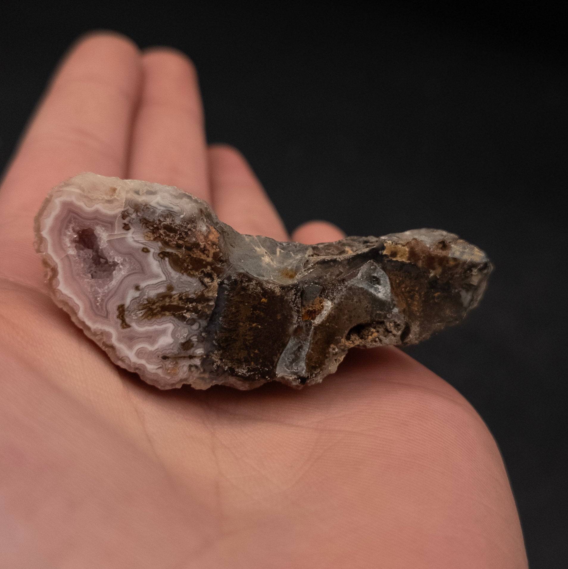 Amazing Natural Quartz Agate Stone