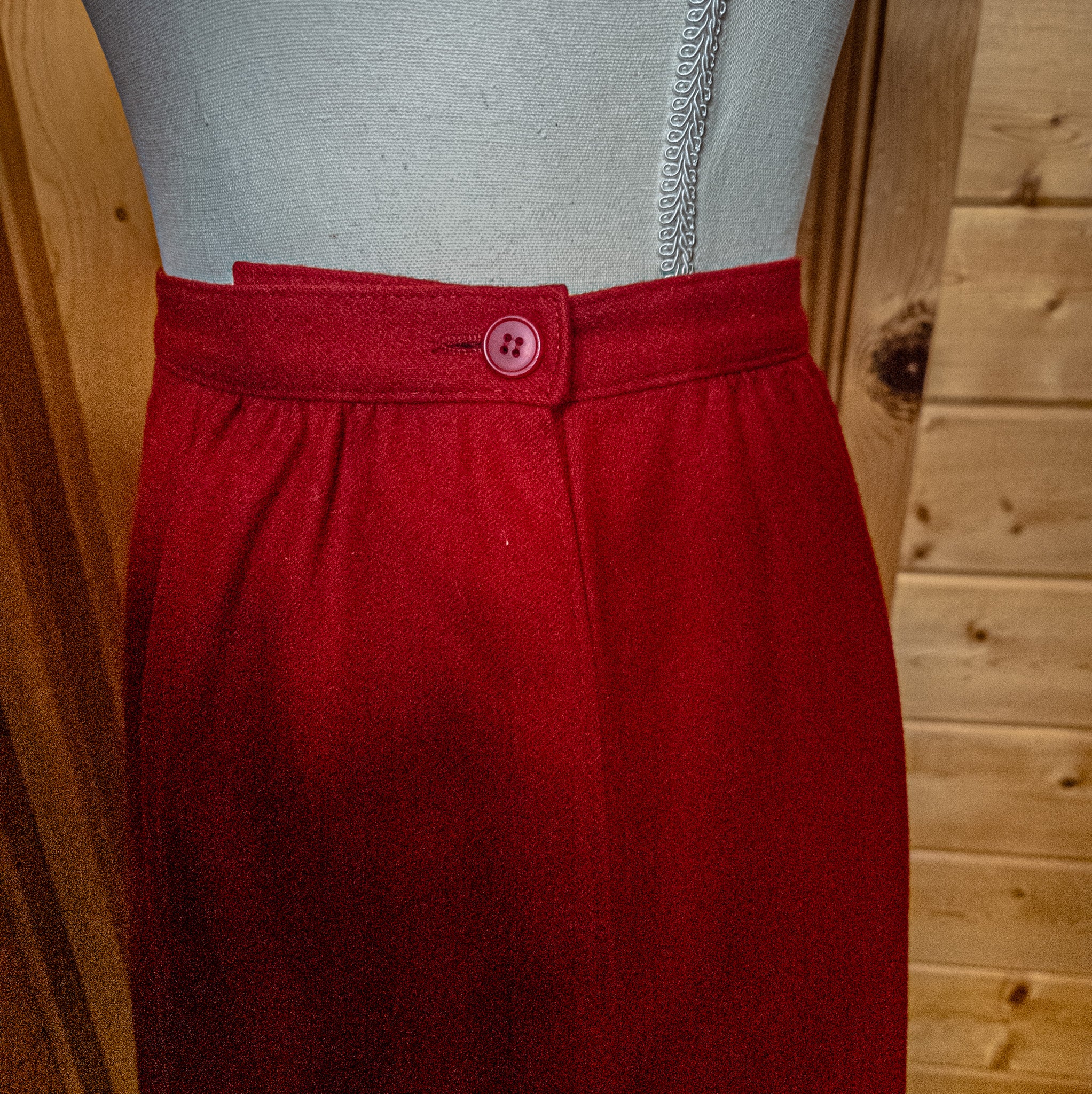 Vintage Pendleton Red Women's Wool Skirt Suit -Size 8