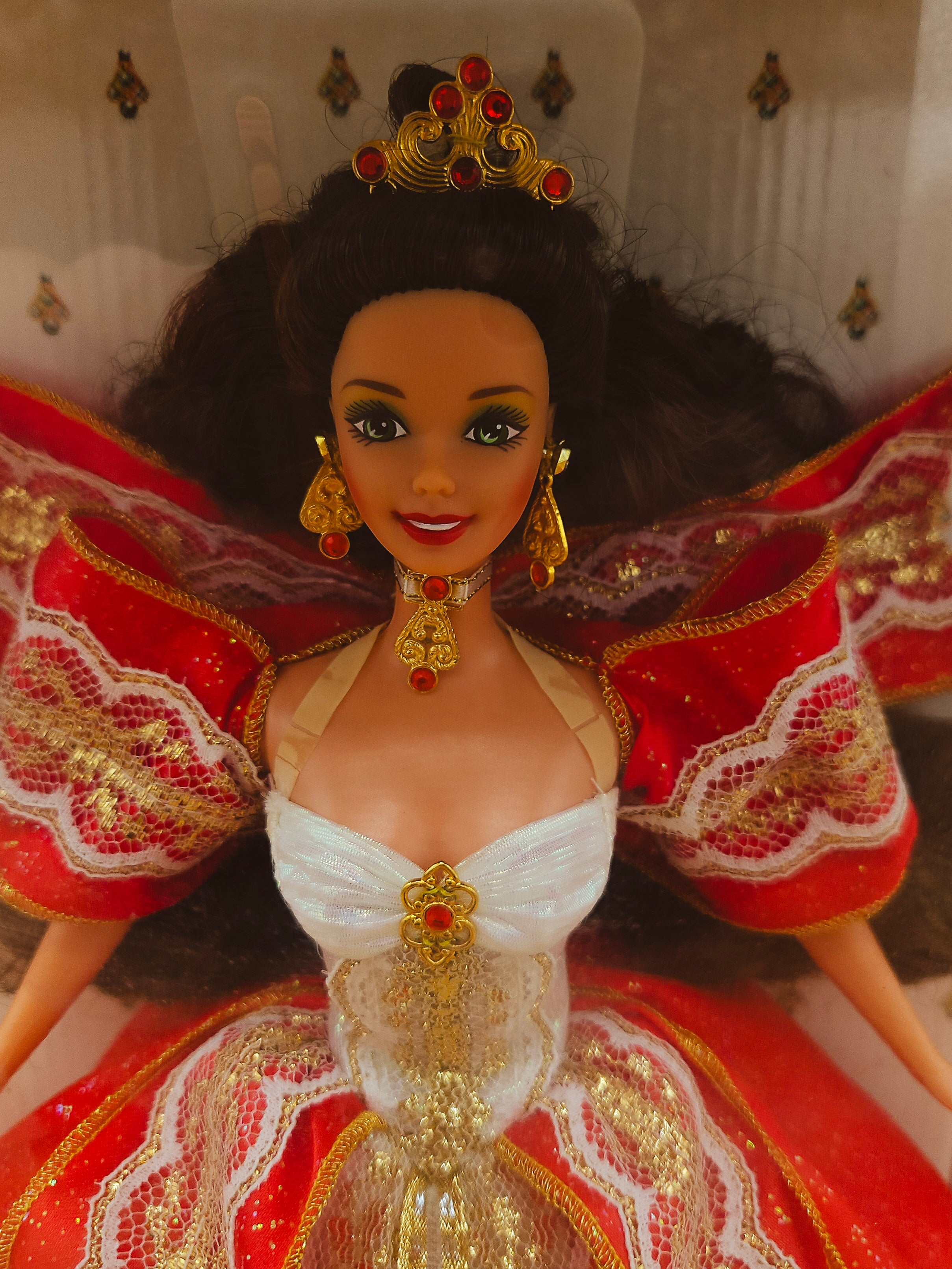 1997 Happy Holidays Barbie 10th Anniversary Special Edition