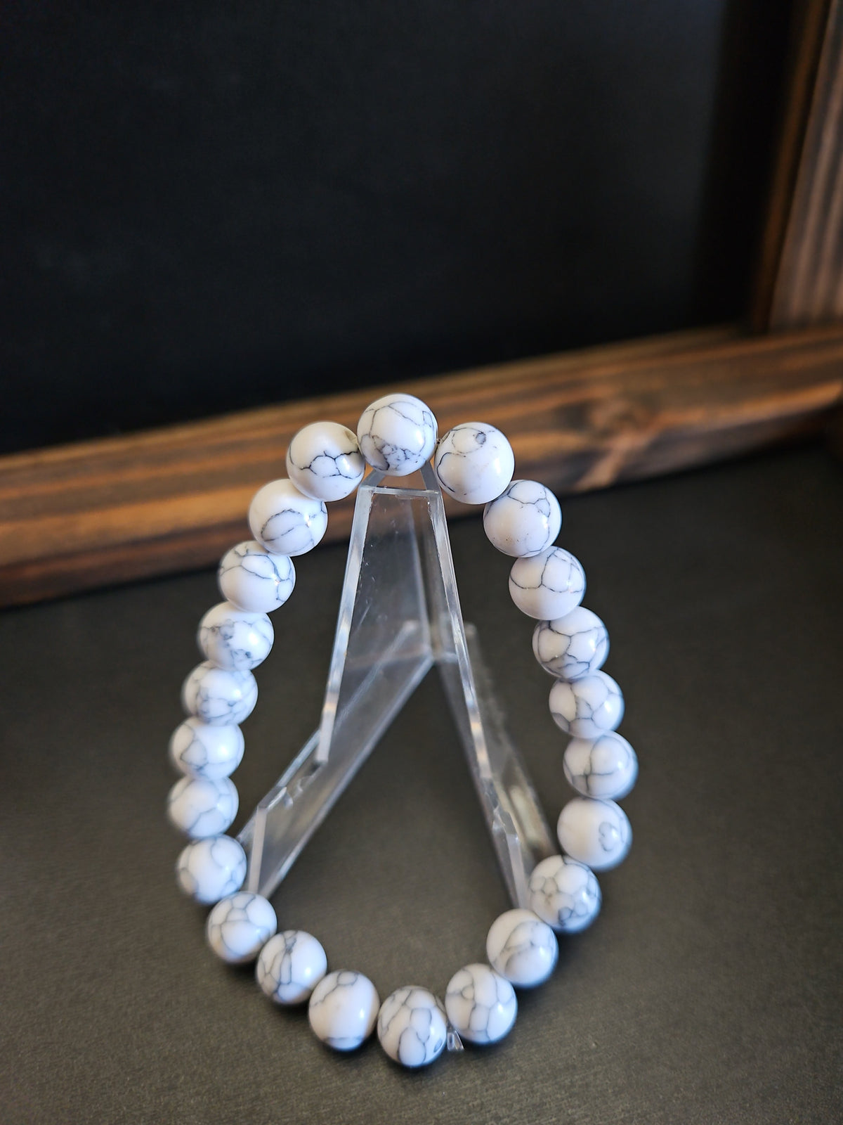Howlite Beaded Stretch Bracelet