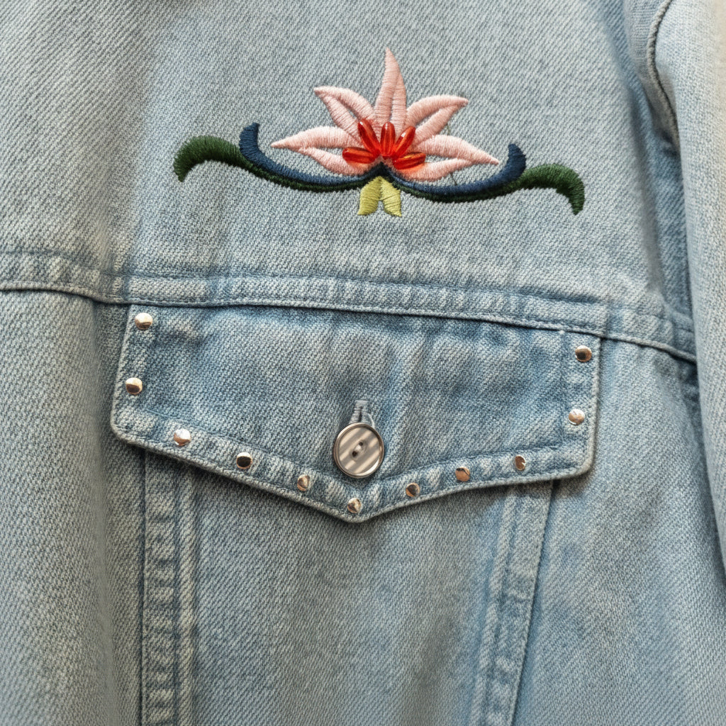 Fresh Groove Embroidered Chambray Snap Button Shirt Women's XL NWT Floral Western Top