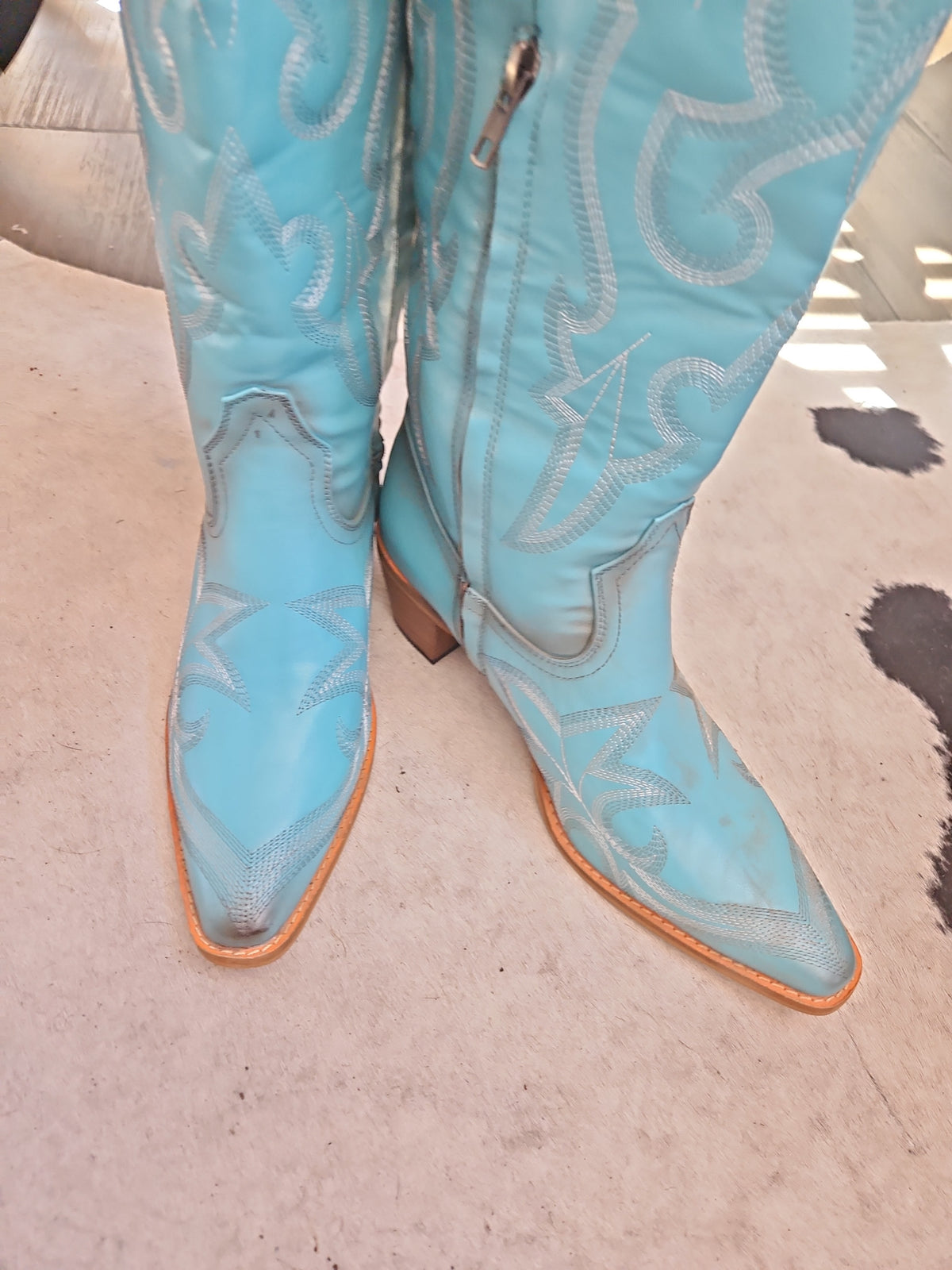 Women's Turquoise Western Cowboy Boots Knee High Side Zip Size 12 New