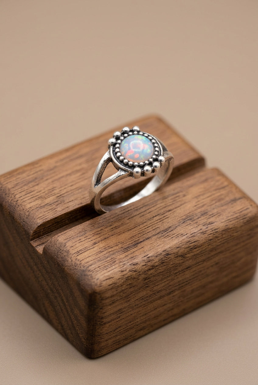 Opal-Style Round Stone Ring Size 7.5