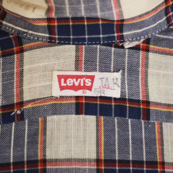 Levi's White, Blue and Red Plaid Button Up