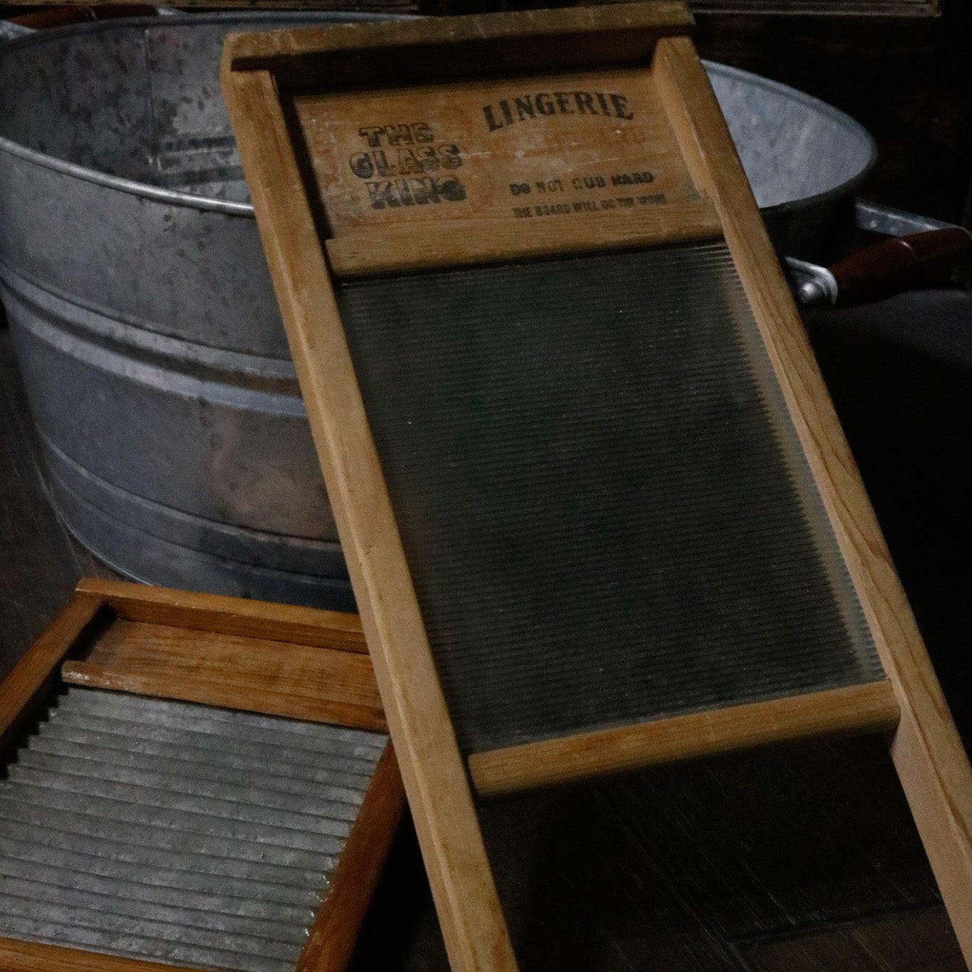 1900's Glass King Lingerie Wooded Washboard - National Edition