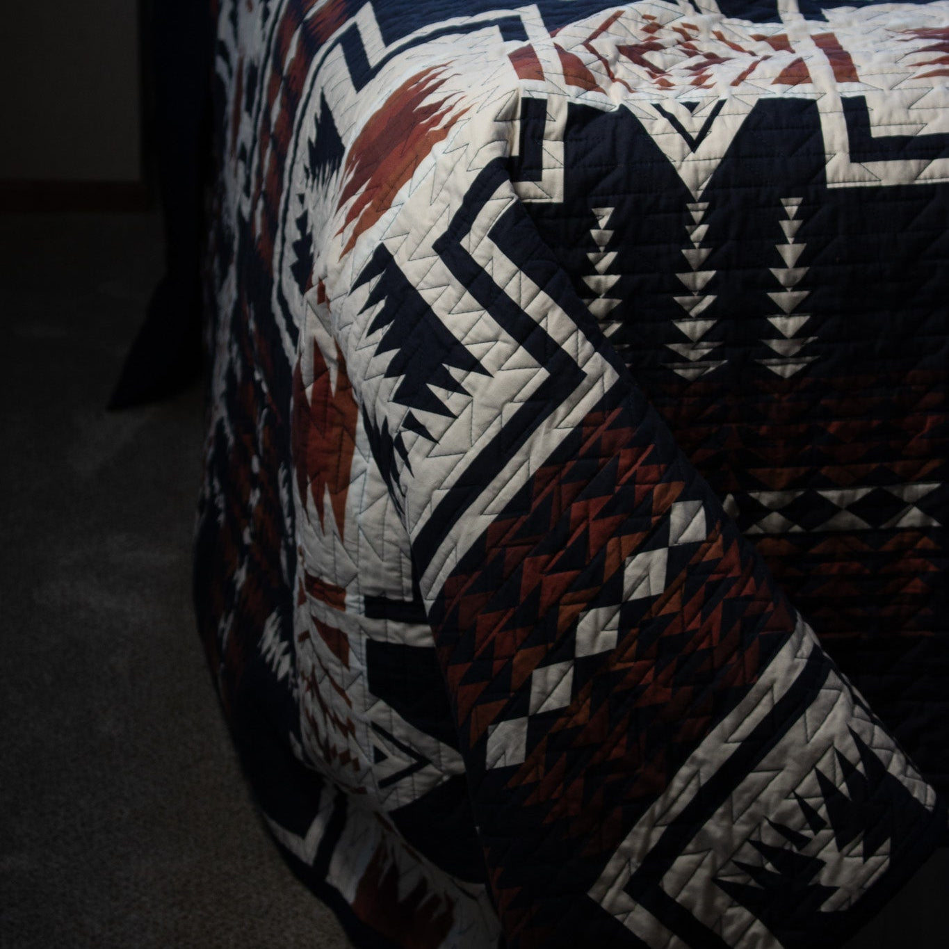Pendleton Harding Southwestern Geometric Oxford Wool Blanket – Queen