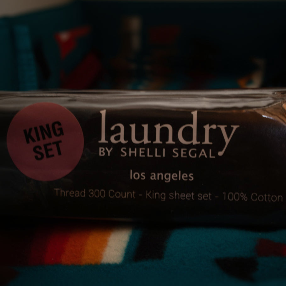 Laundry by Shelli Segal 100% Cotton King Sheet Set – Grey, Los Angeles Collection.
