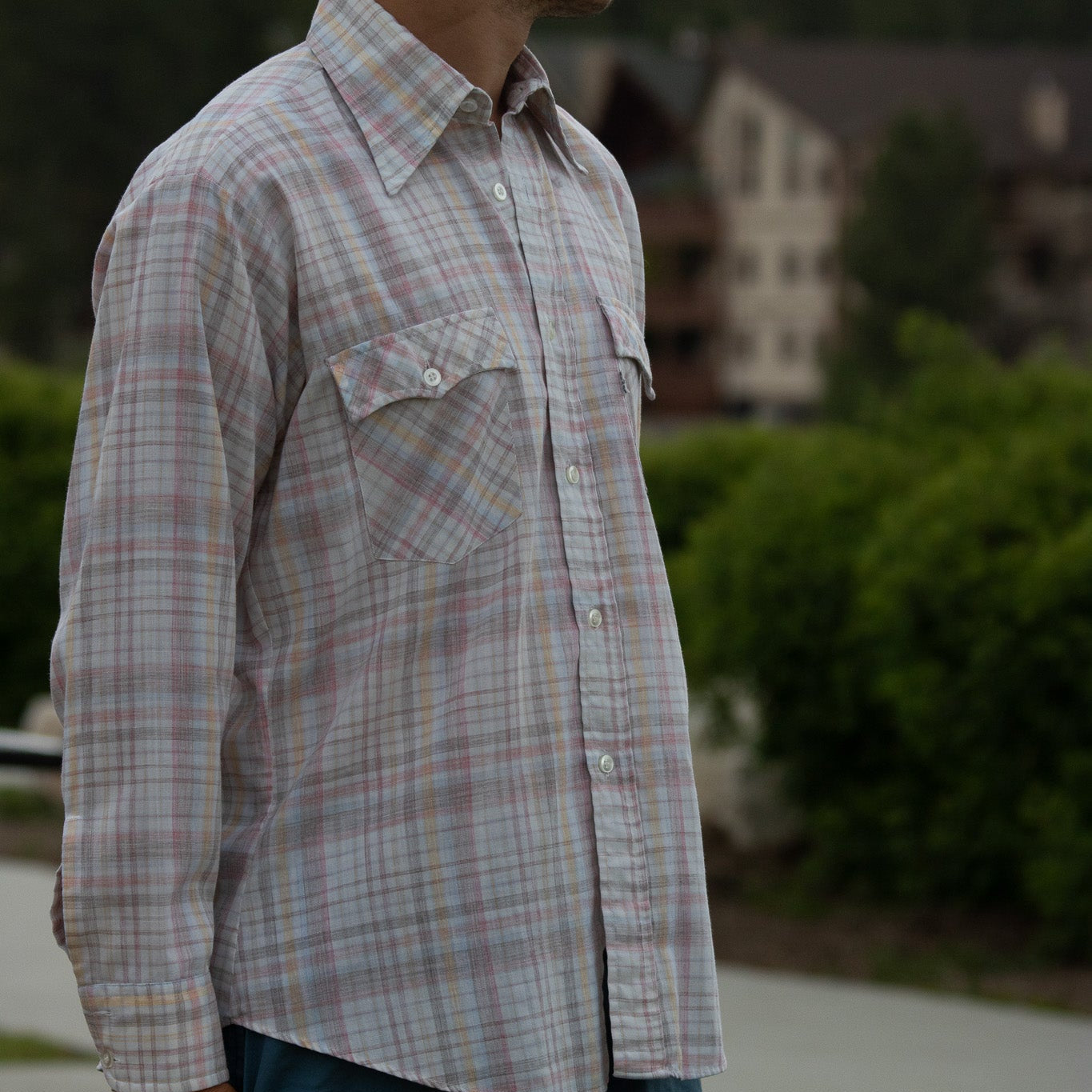 Levi's Long Sleeve Flannel – Size Large.