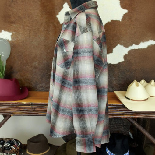 Pendleton Vintage Plaid 100% Wool Long sleeved Shirt Button-Down Flannel Size L