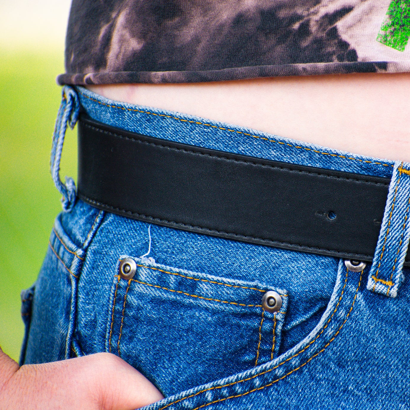 Golden Marijuana Leaf Buckle Black Leather Belt