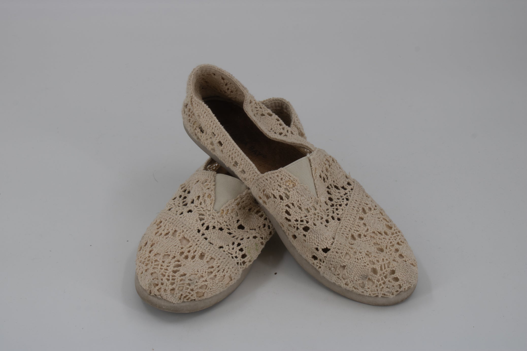 Bahama Bay Boho Style Weaved Off-White Shoes Size 9