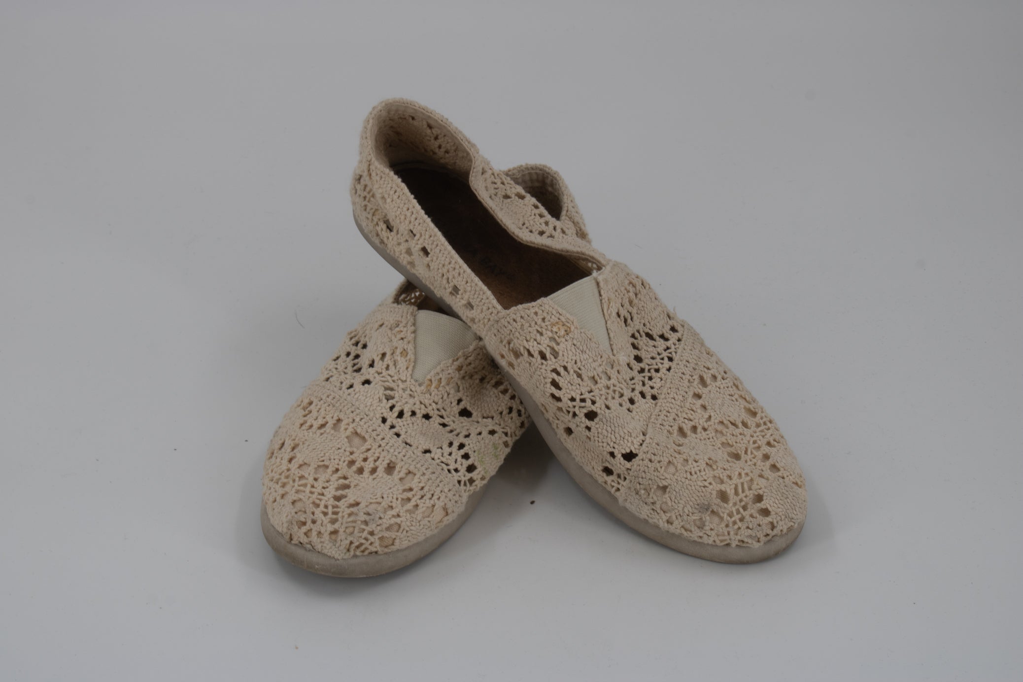 Bahama Bay Boho Style Weaved Off-White Shoes Size 9