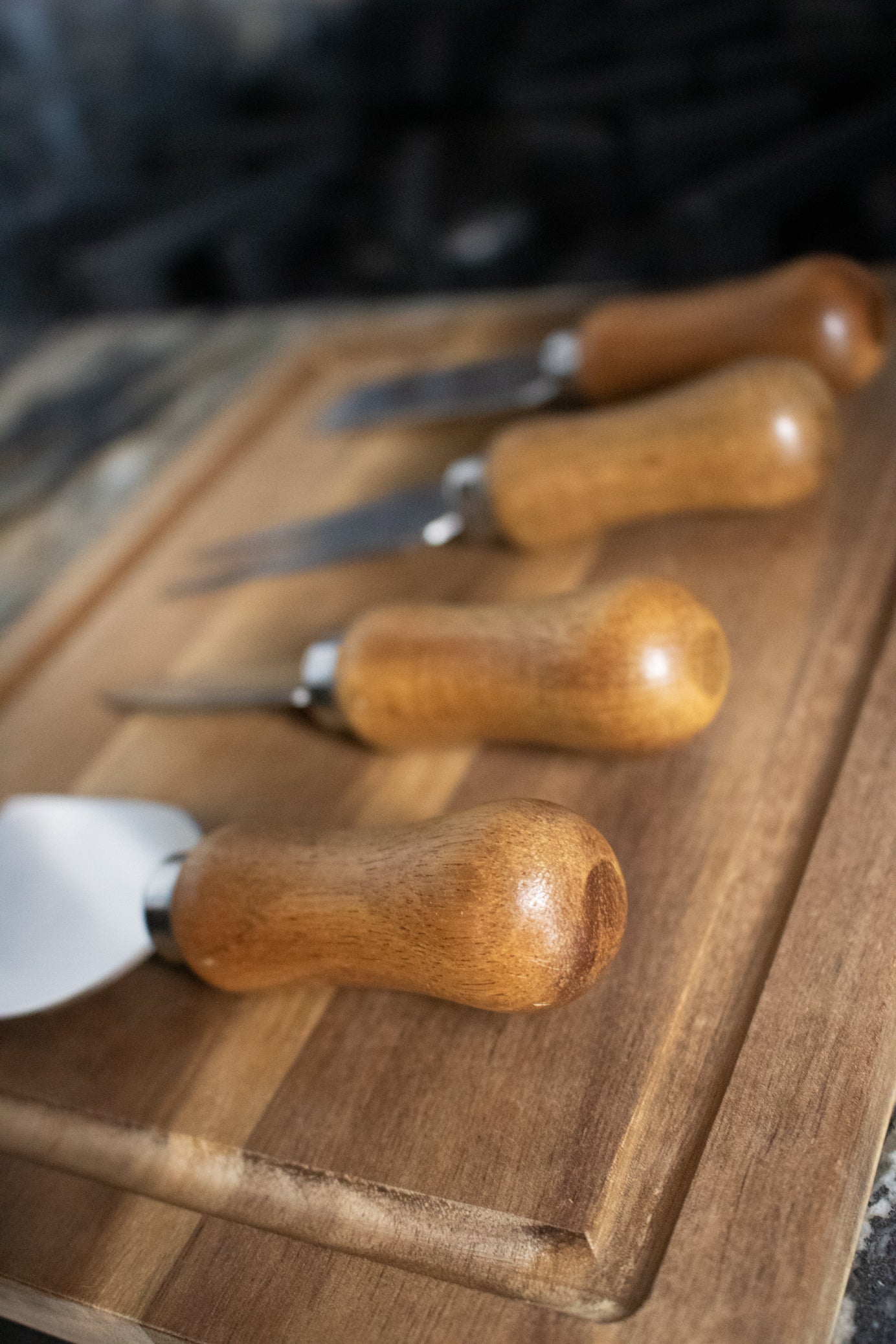 B+B Bread + Butter Acacia Wood 5 Piece Cheese Set