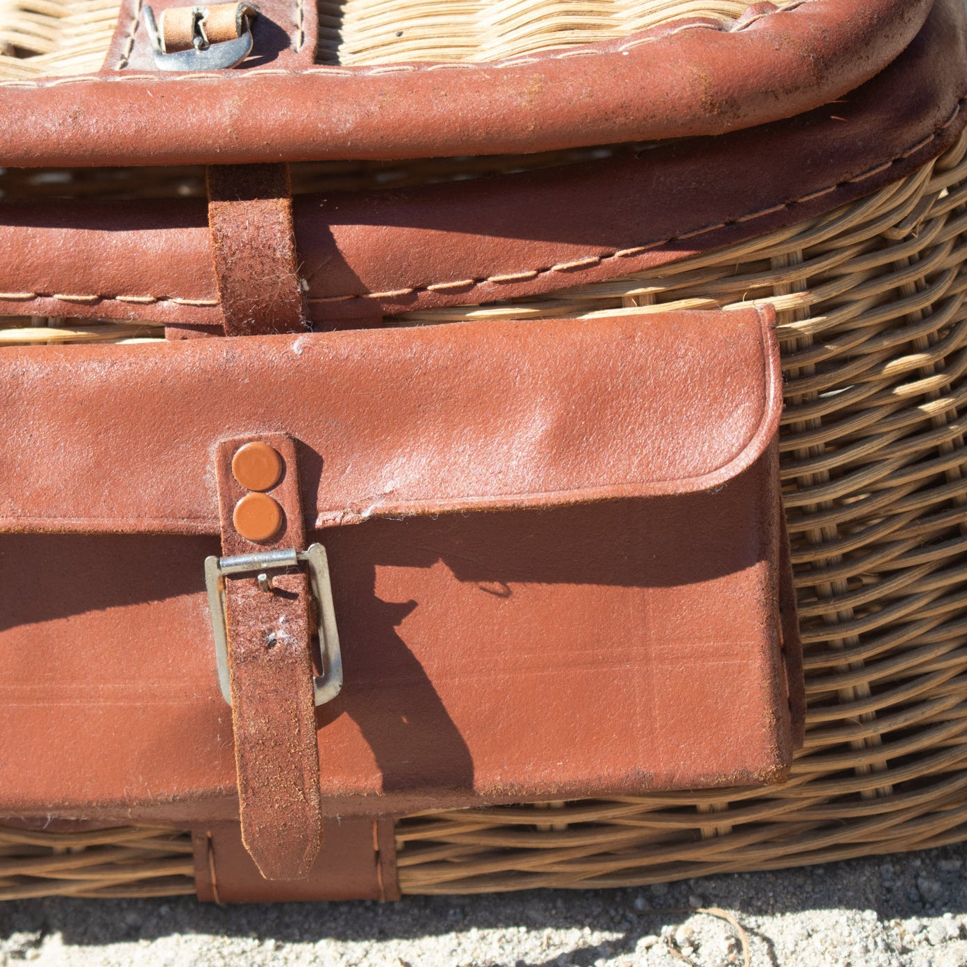 Vintage Fishing Creel Wicker Basket with a Pocket Opening Top