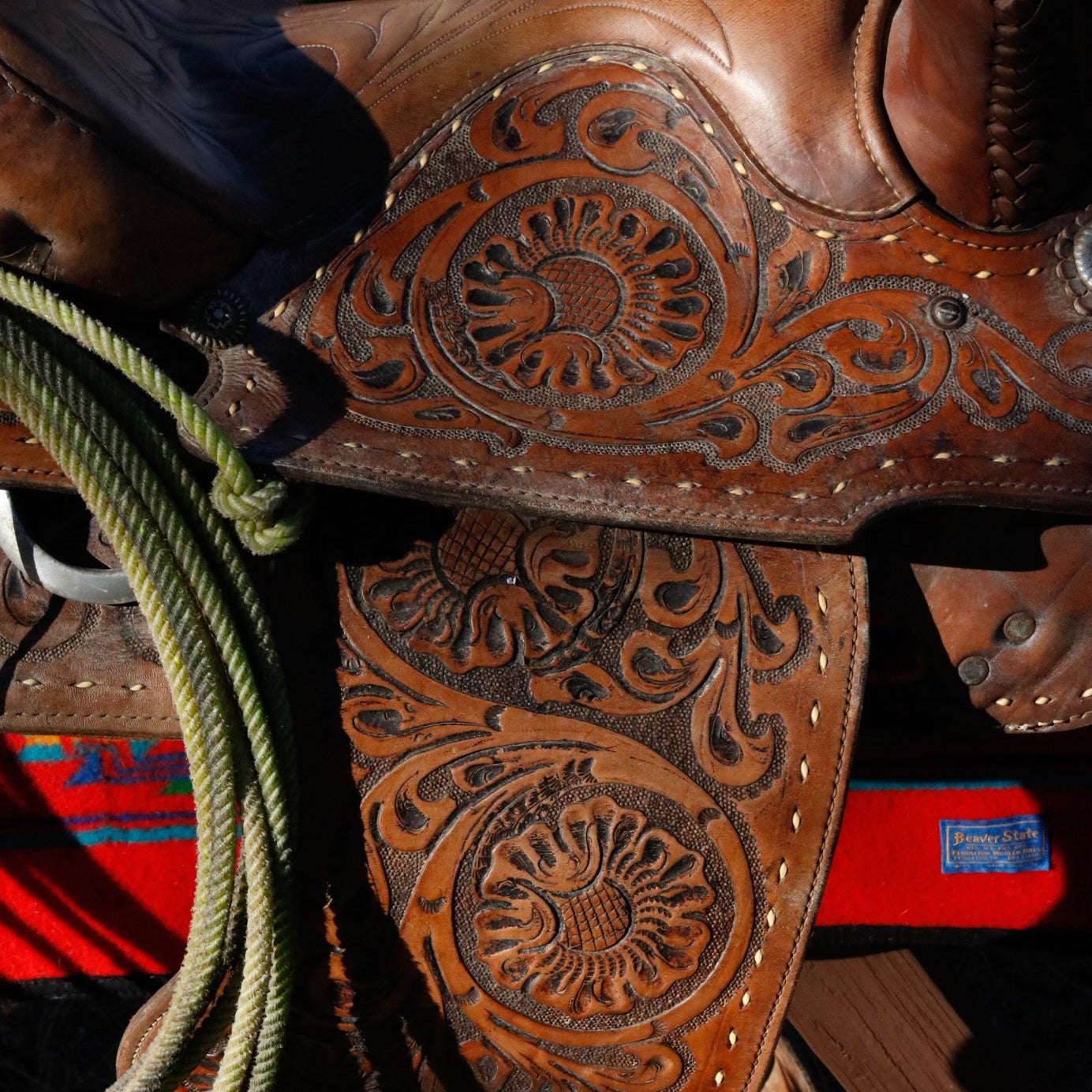 Vintage 16 3/4-inch Classic Western Show Saddle