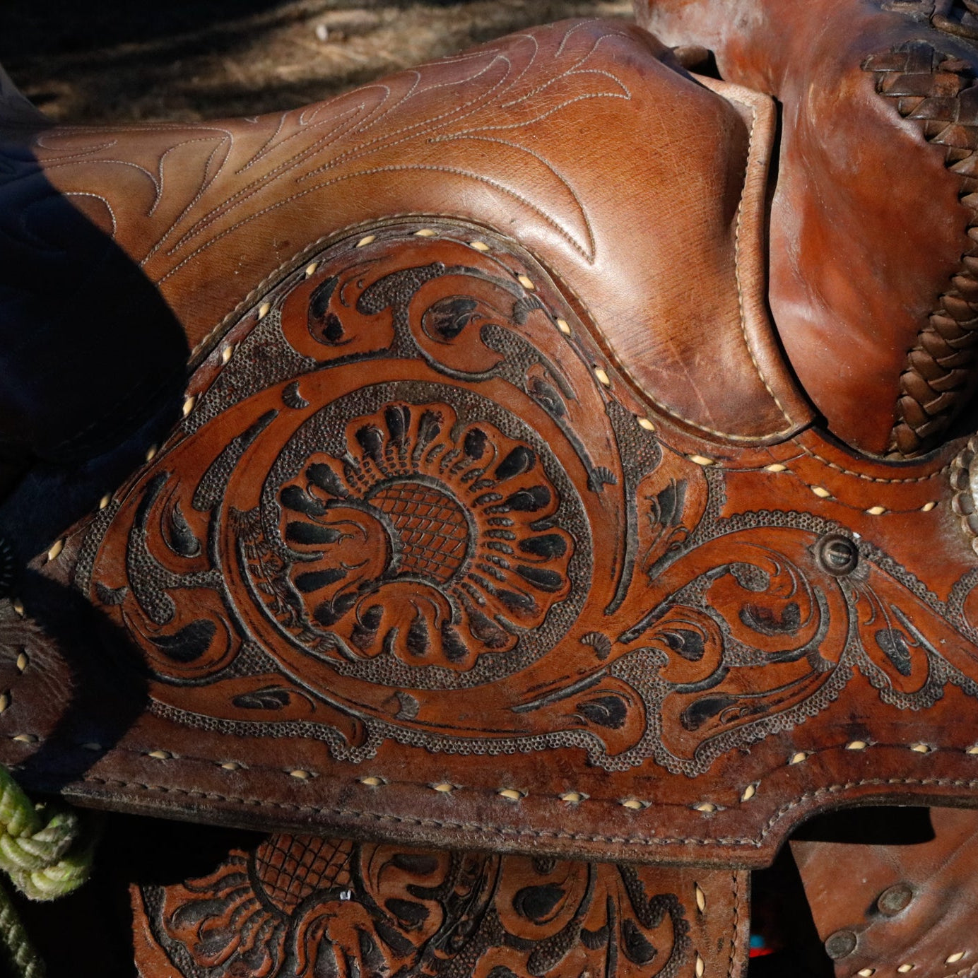 Vintage 16 3/4-inch Classic Western Show Saddle