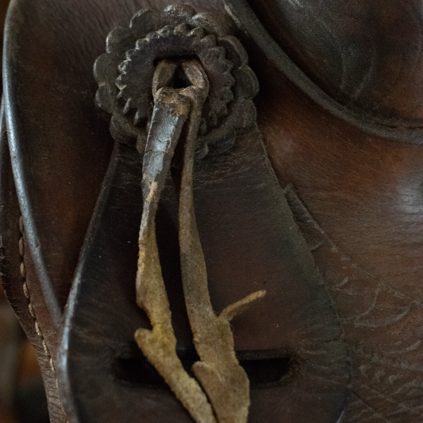 Authentic Horse Saddle Bar Stool Western Rustic Cowboy Ranch Decor