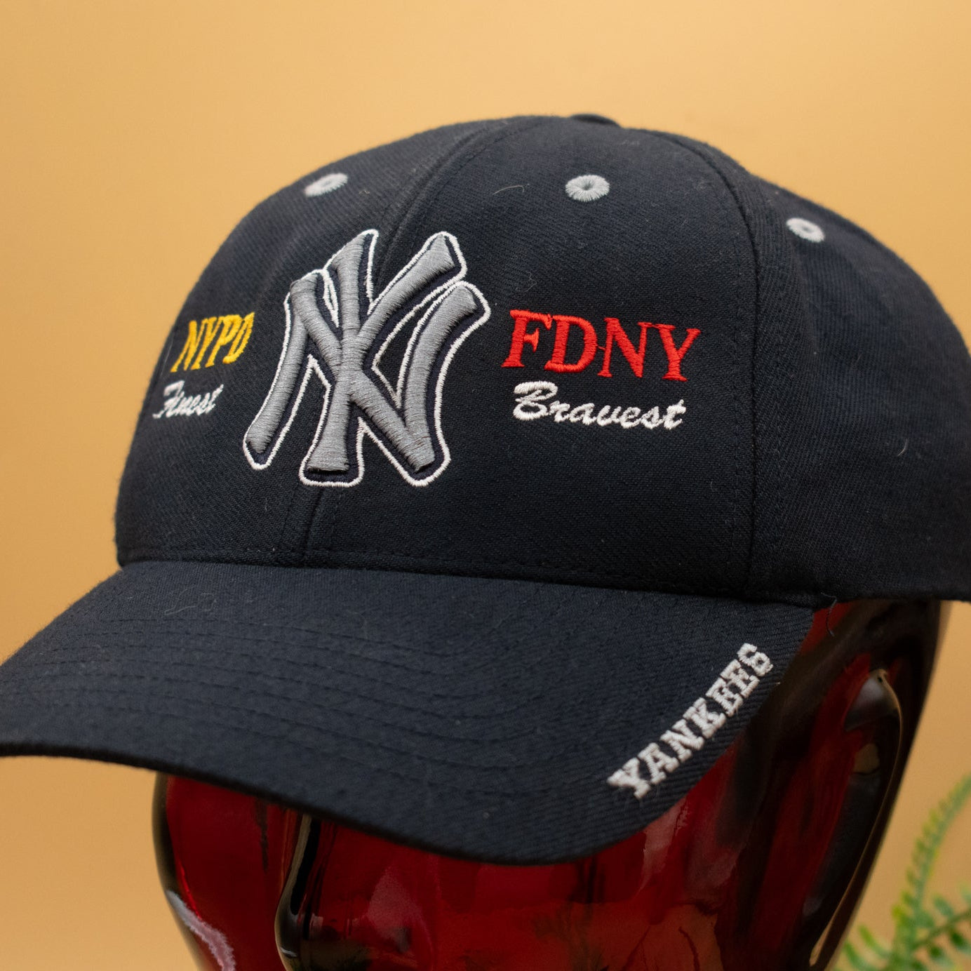 Genuine Yankees Merchandise & NYPD supporter Baseball Cap color: Navy Blue