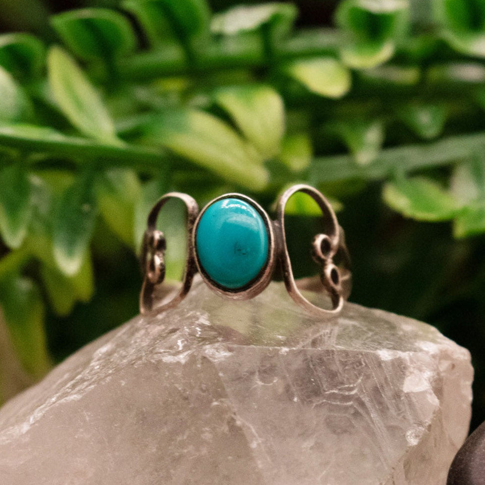 Vintage Navajo Fox Turquoise Sterling Silver Ring Size 6