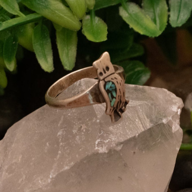 Vintage Navajo Sterling Silver Owl Ring with Hachita Turquoise Chips Inlaid in the Wing of the Owl Size 6